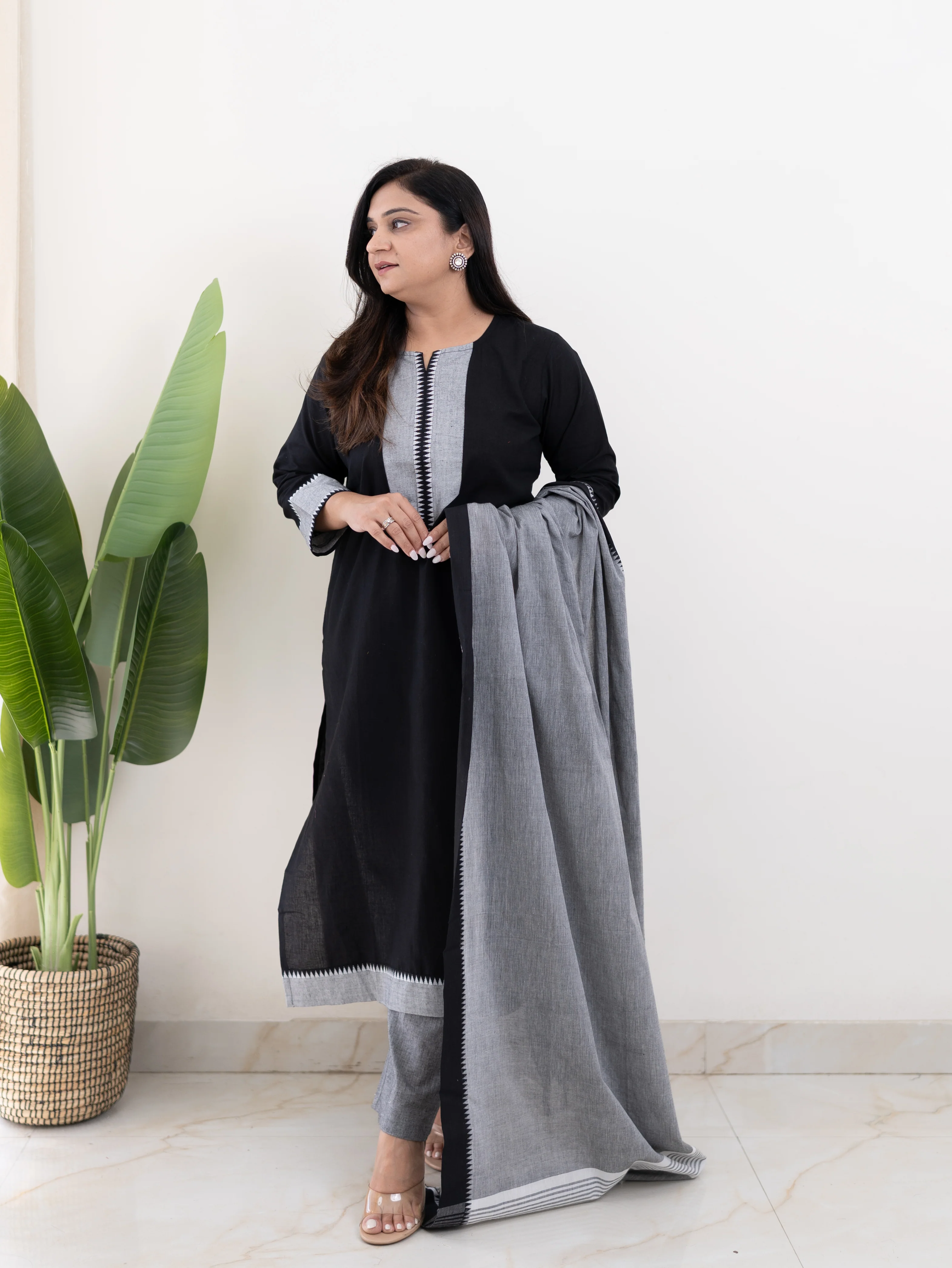 Adrita Black Handloom Cotton Straight Dupatta Set - Image 2
