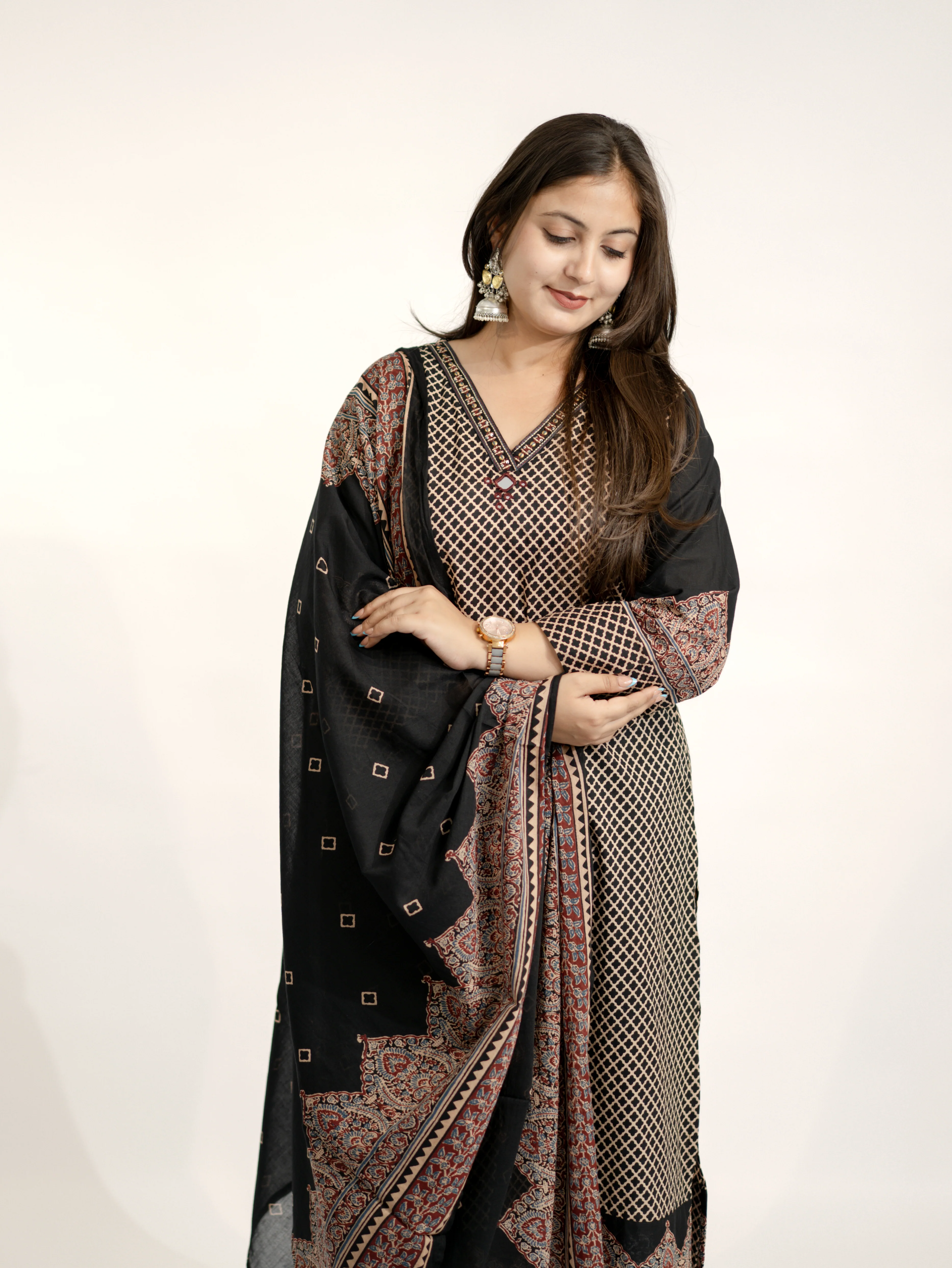 Safa Black Ajrakh Cotton HandEmbroidered Dupatta Set - Image 15