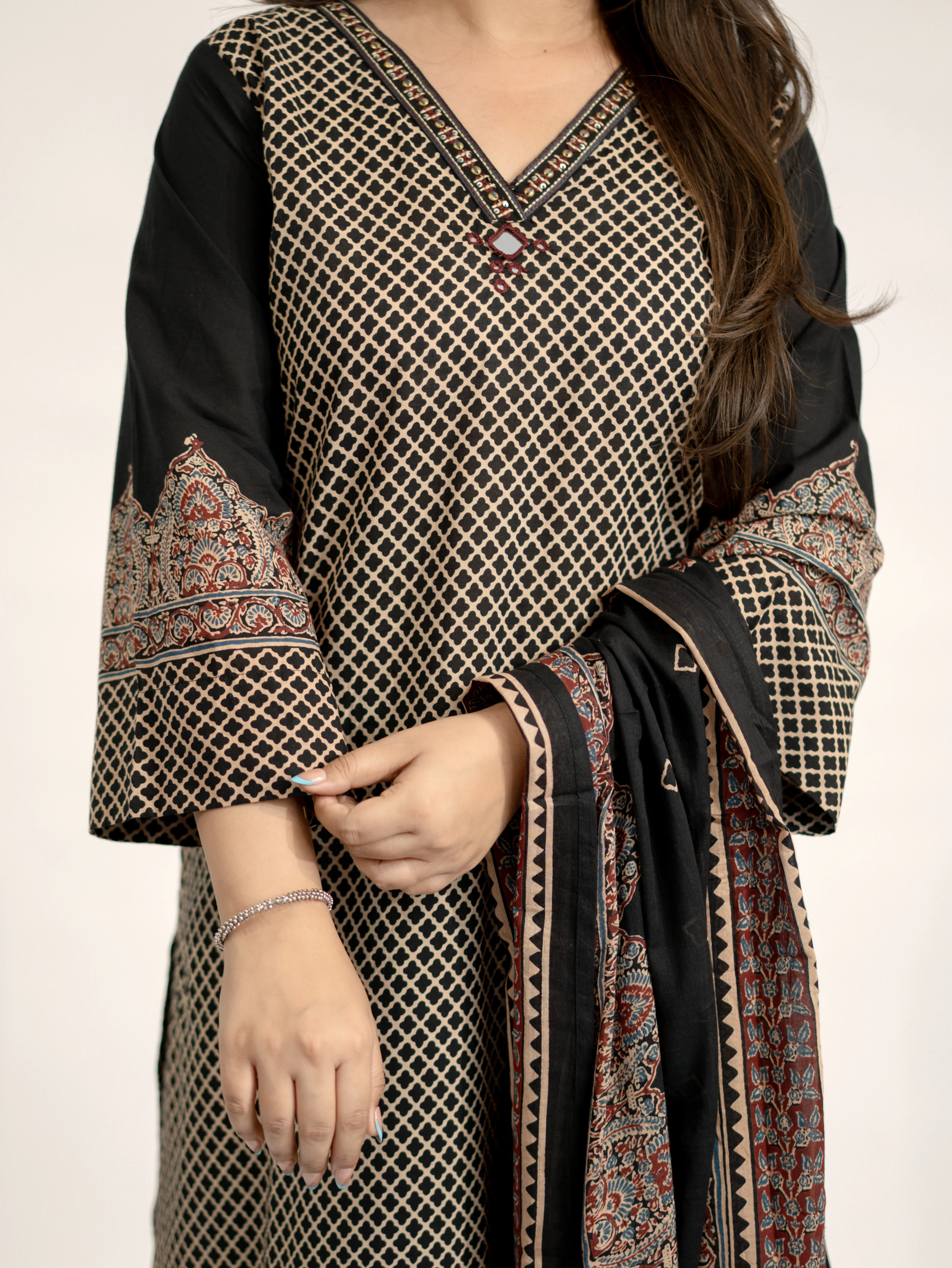 Safa Black Ajrakh Cotton HandEmbroidered Dupatta Set - Image 19