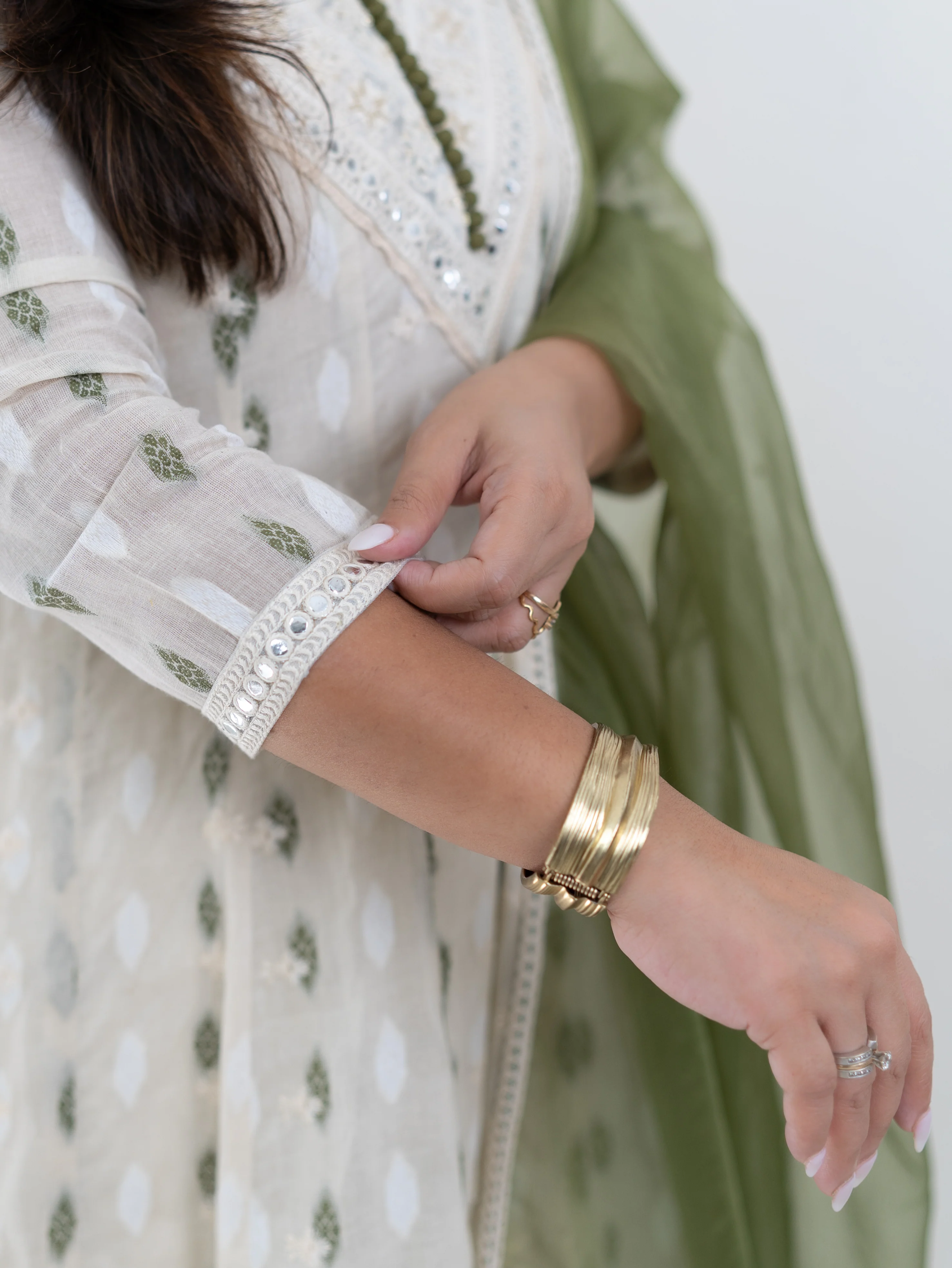 Amaisha Green Cotton Embroidered Anarkali with Applique Dupatta Set - Image 4