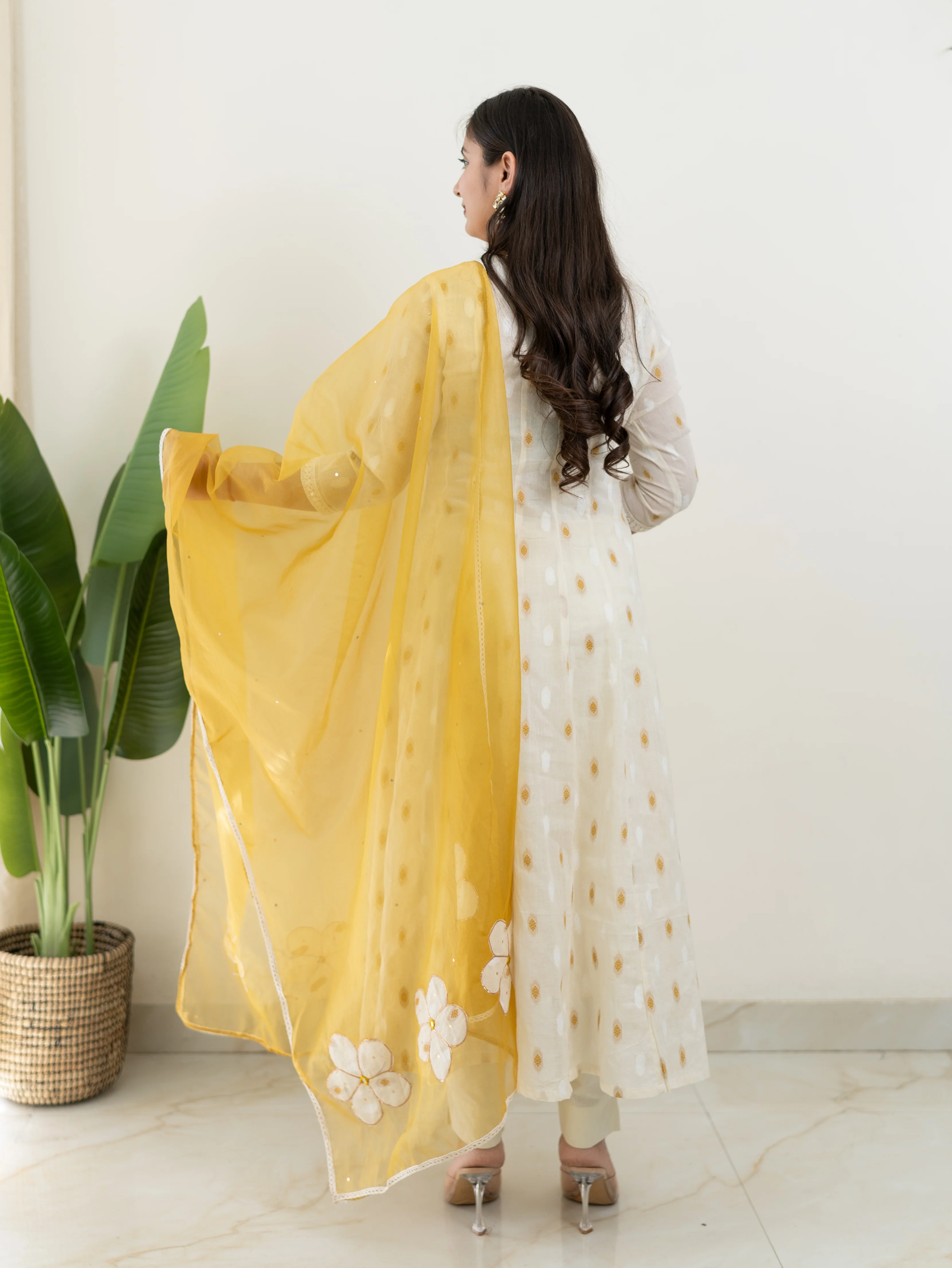 Amaisha Yellow Cotton Embroidered Anarkali with Applique Dupatta set - Image 7