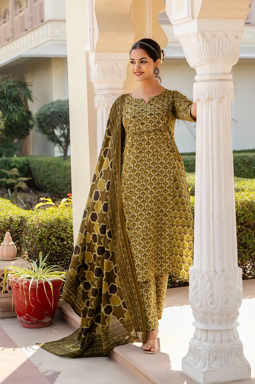 Anamika Cotton Ajrakh print Straight pant Set - Image 4