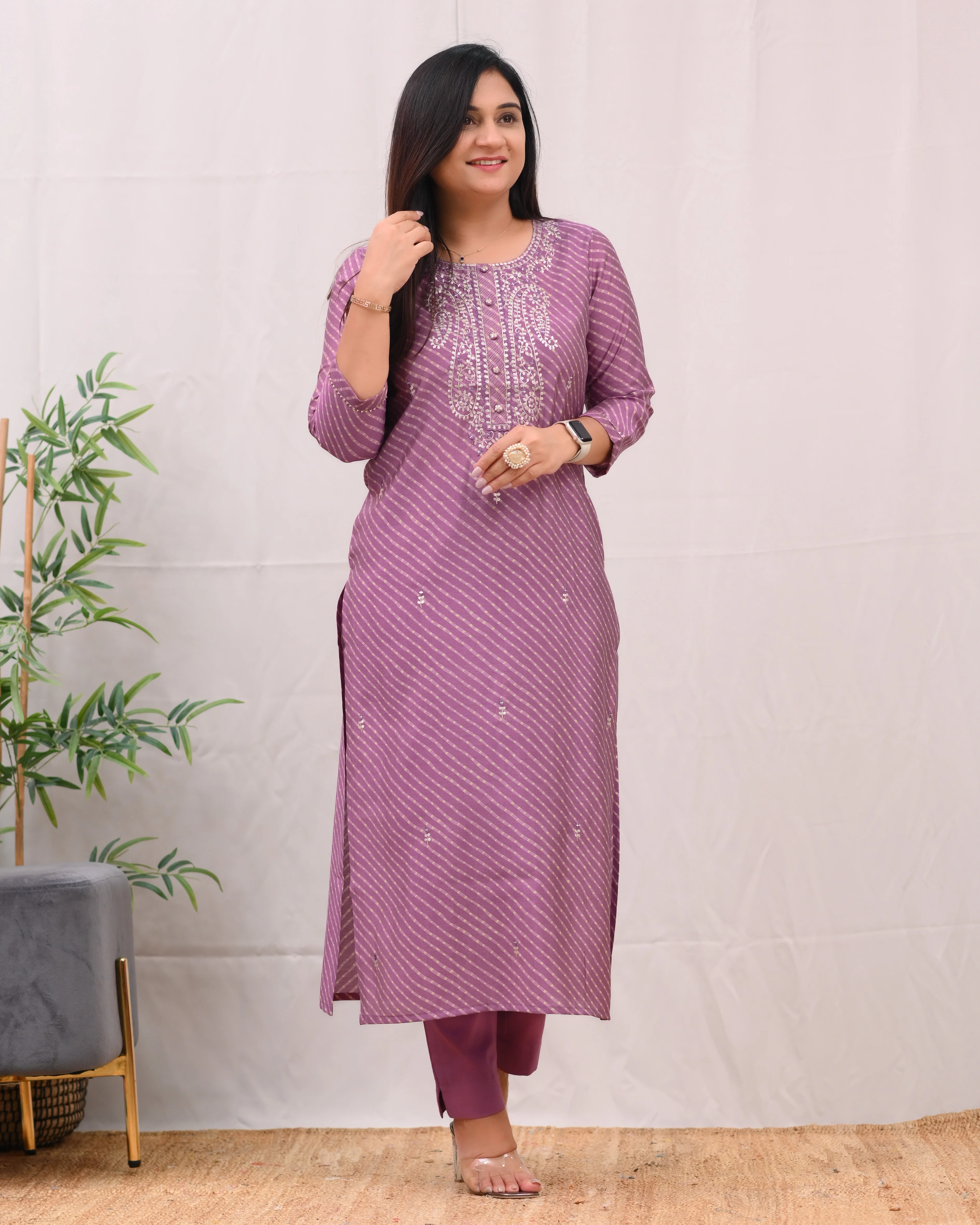 Ashika Muslin Leheriya Embroidered Pant Set - Image 4