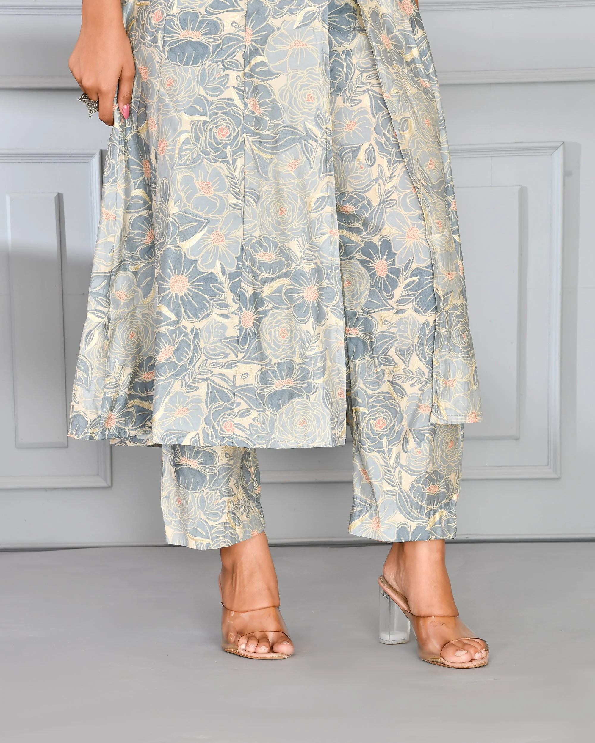 Basil Muslin Coord Set Grey - Image 3