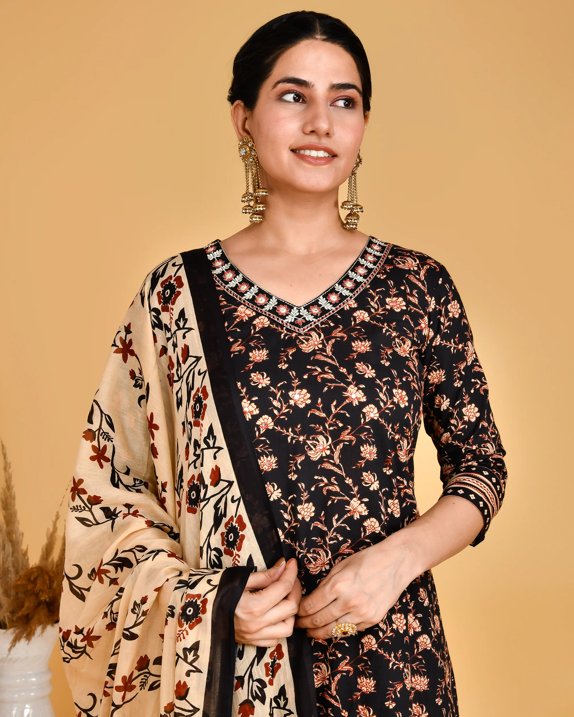 Cotton Casual Embroidered Neckline Afgani Set - Image 5
