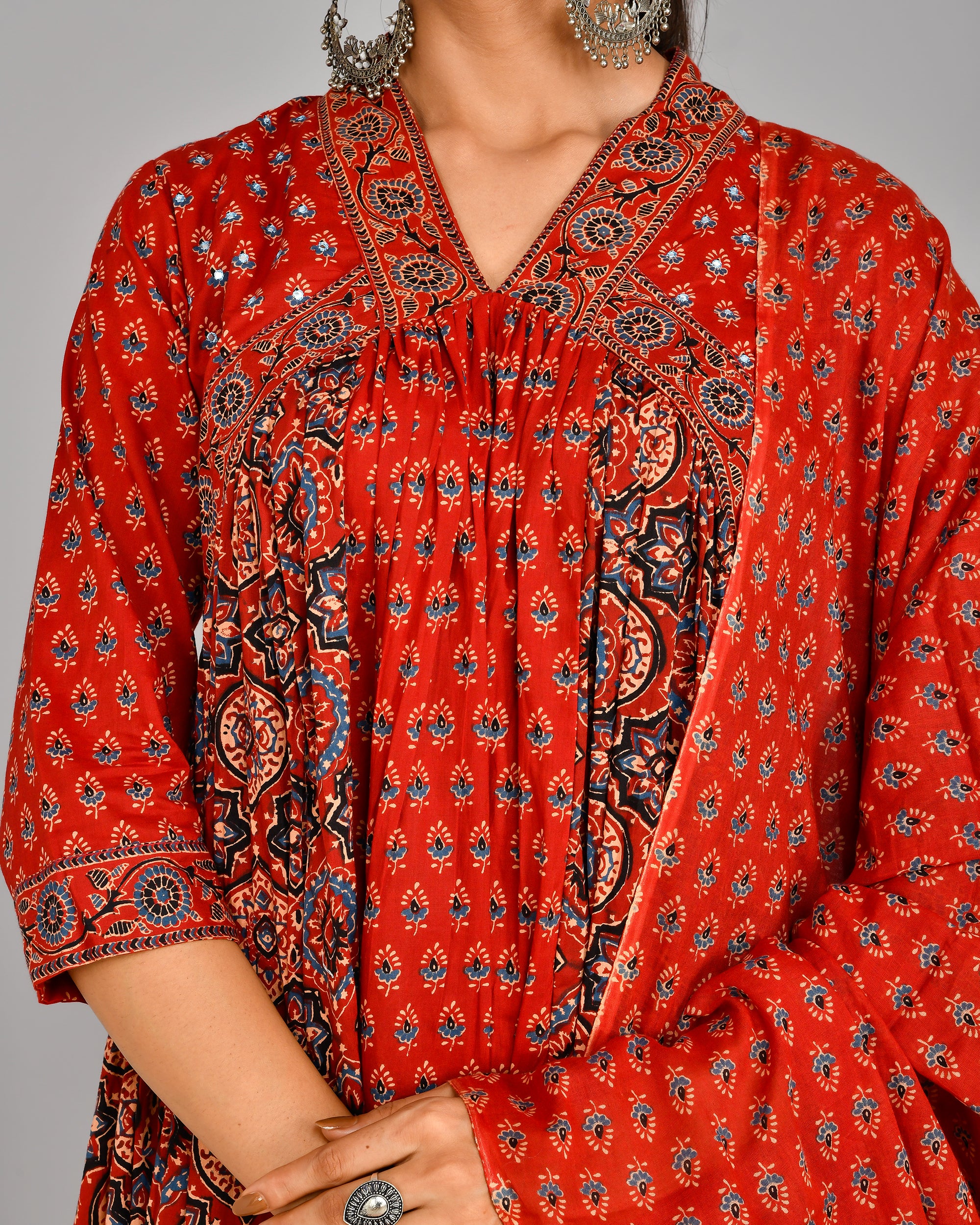 Cotton Jaipuri Alia cut pant set with ajrakh print - Image 6