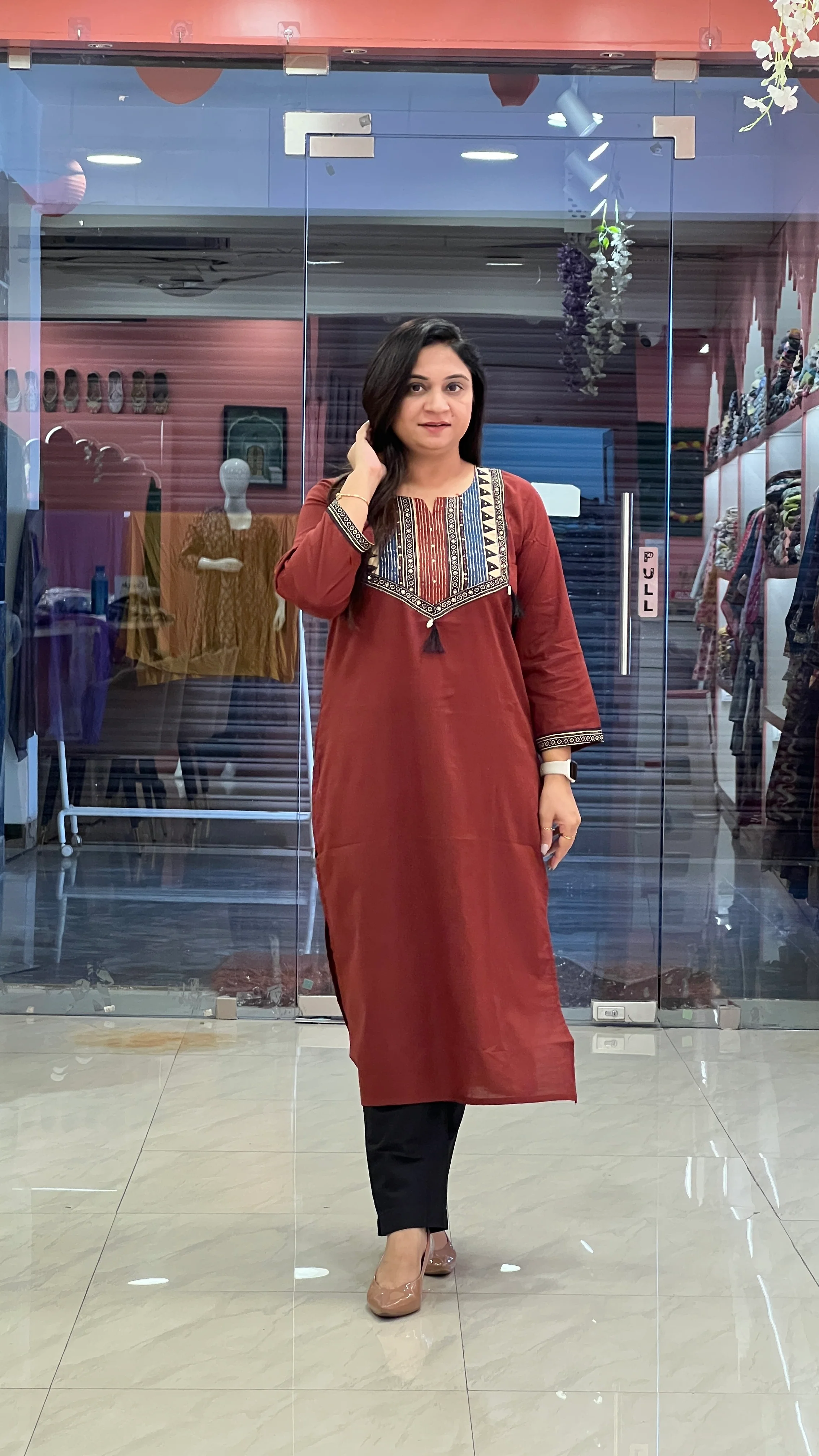Cotton Solid Casual Straight Kurta - Image 2