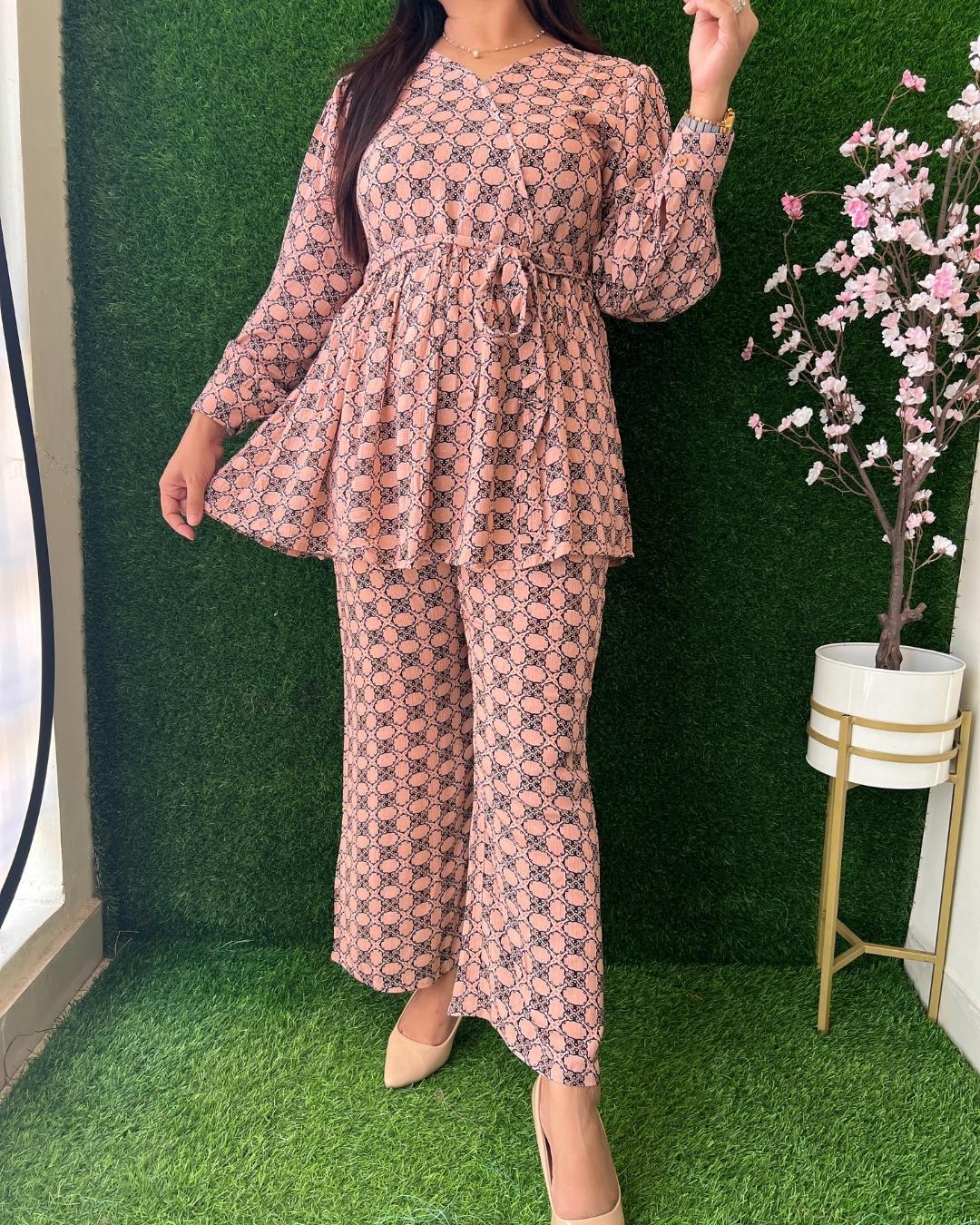 Daisy Crape Coord set with Belt - Image 3