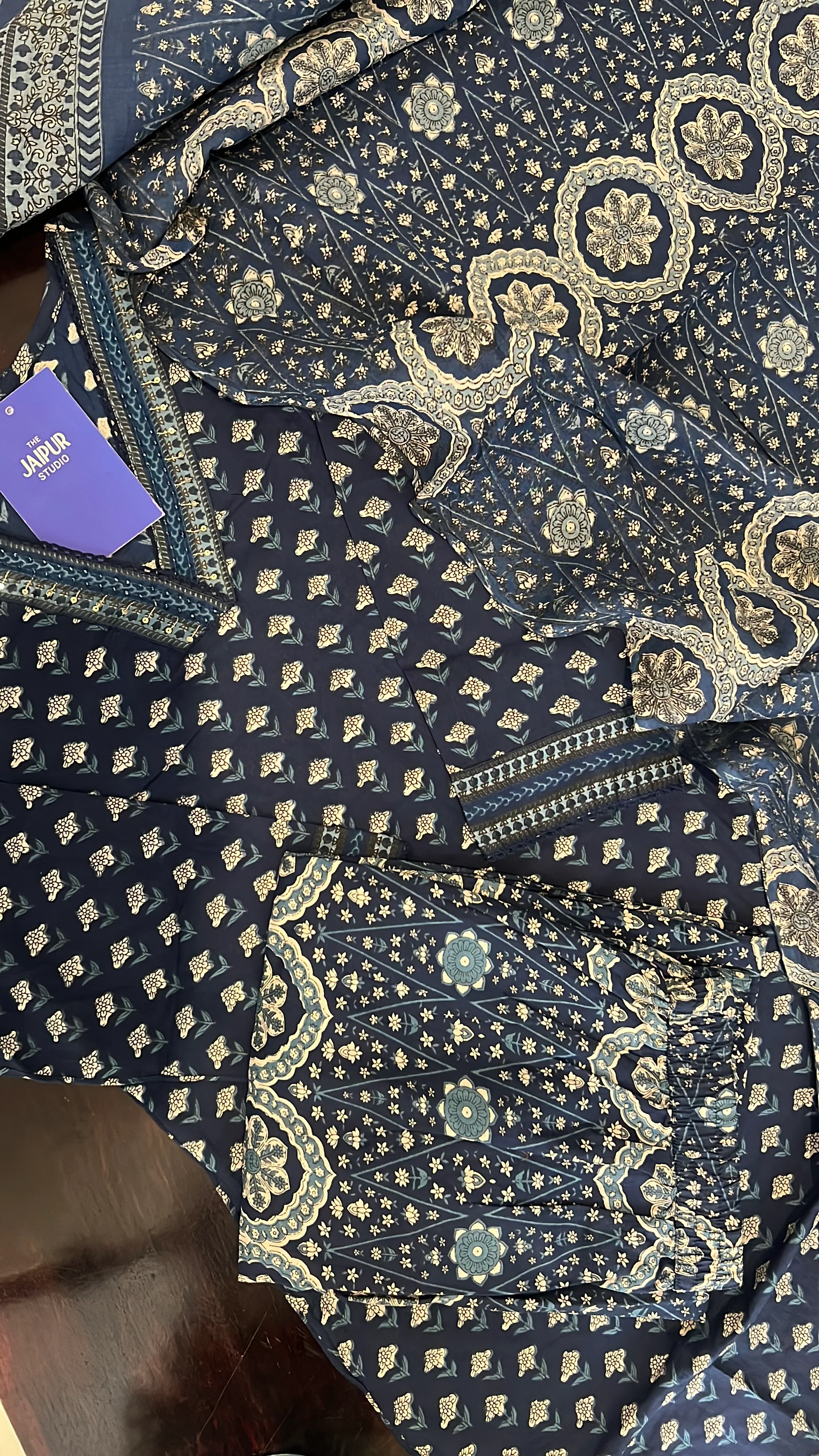 Divisha Ajrakh Cotton HandEmbroidered Pant set - Image 8