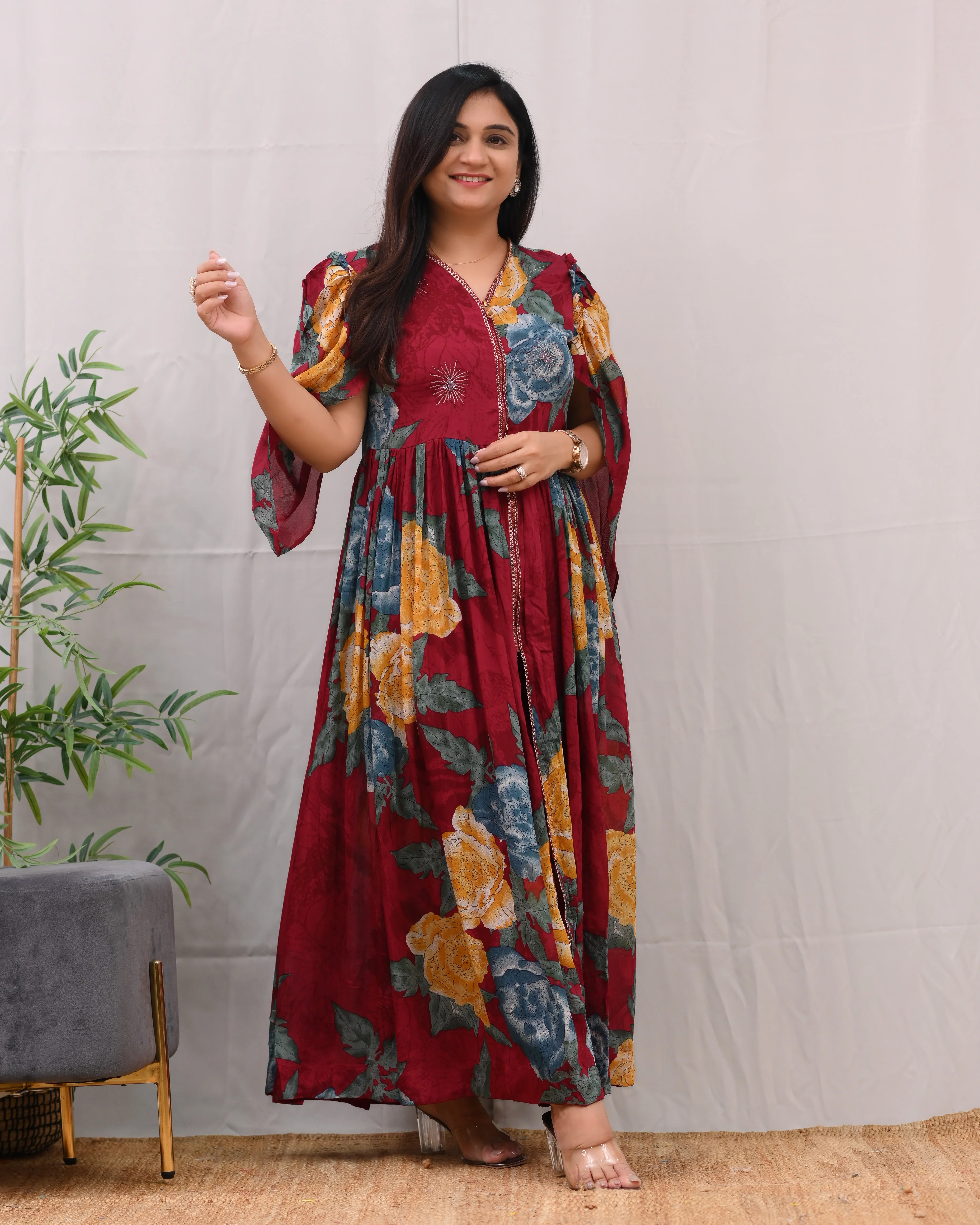 Eila Chinnon HandEmbroidered Indowestern Set - Image 4