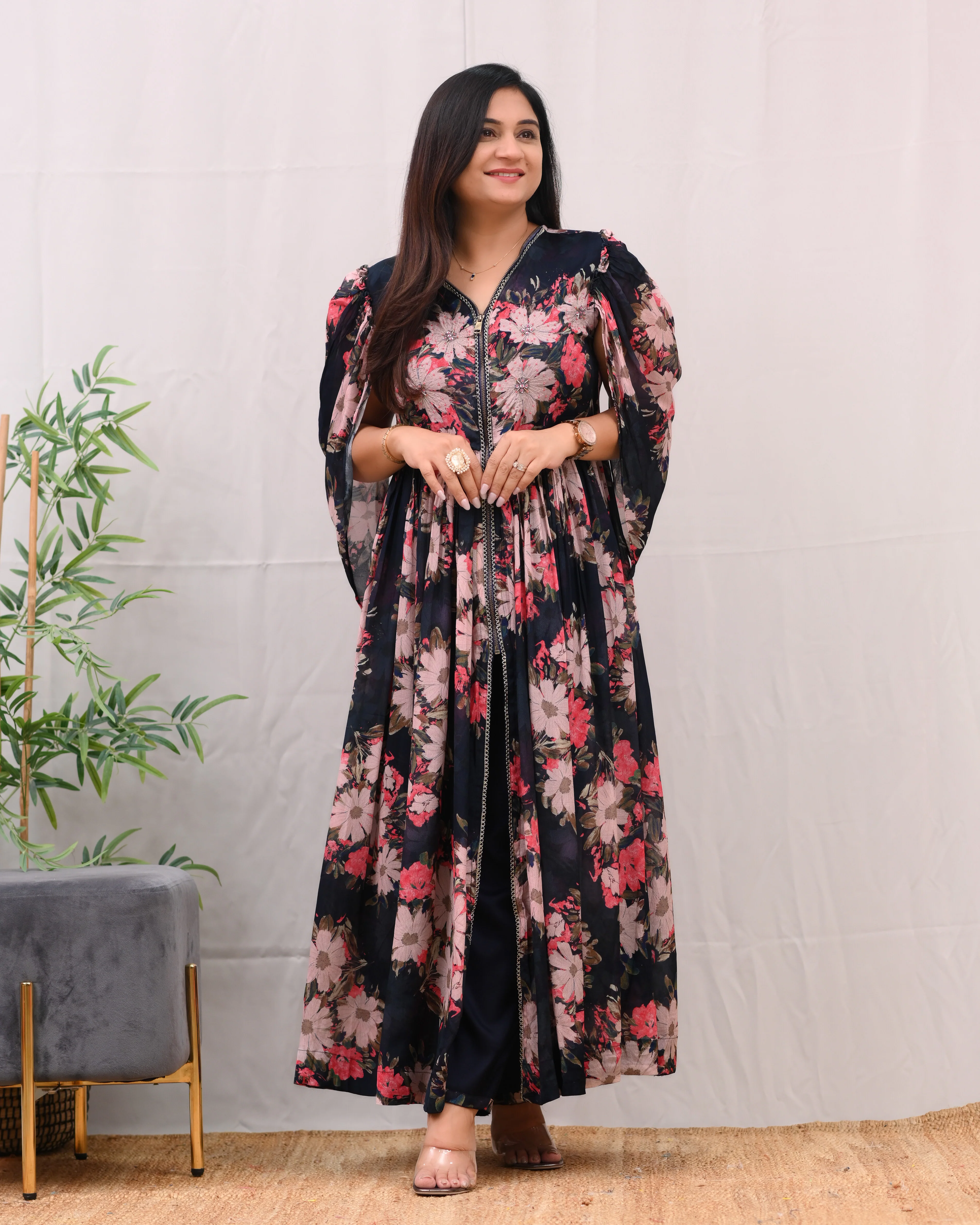 Eila Chinnon HandEmbroidered Indowestern Set - Image 7