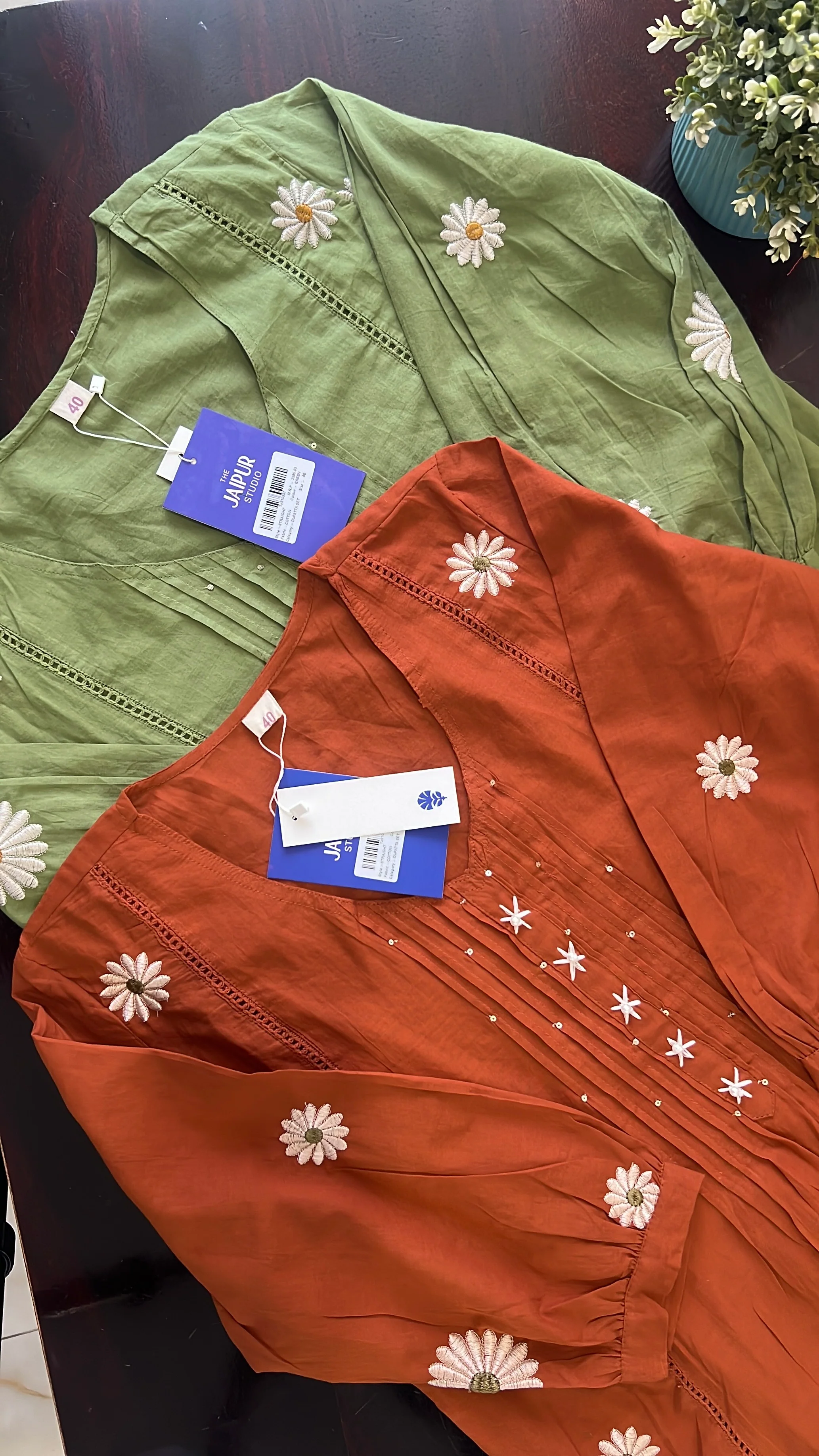 Eira Mul Cotton Embroidered A-line Pant Set - Image 9