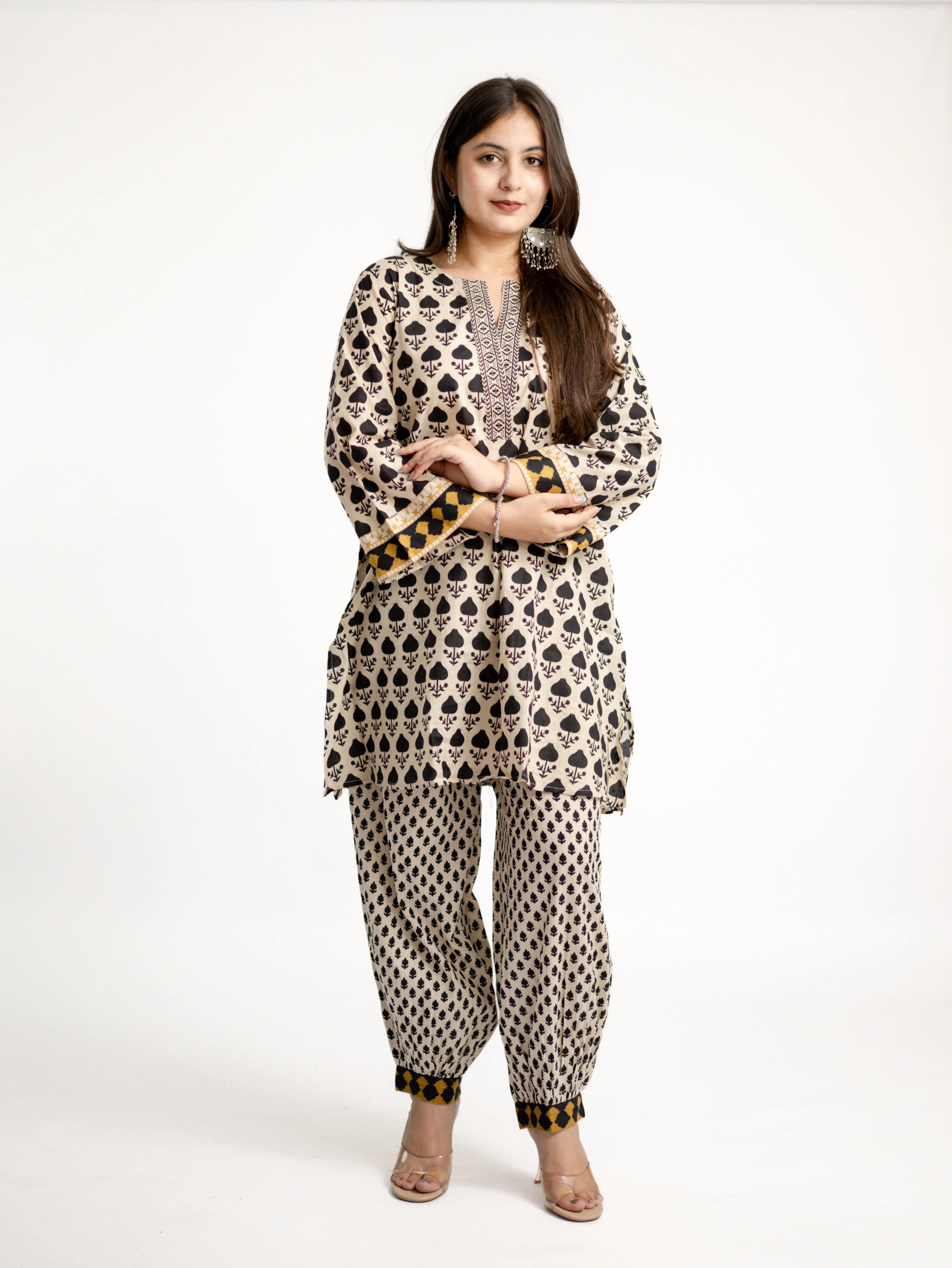 Gul Black Cotton Handblock Coord Set - Image 4