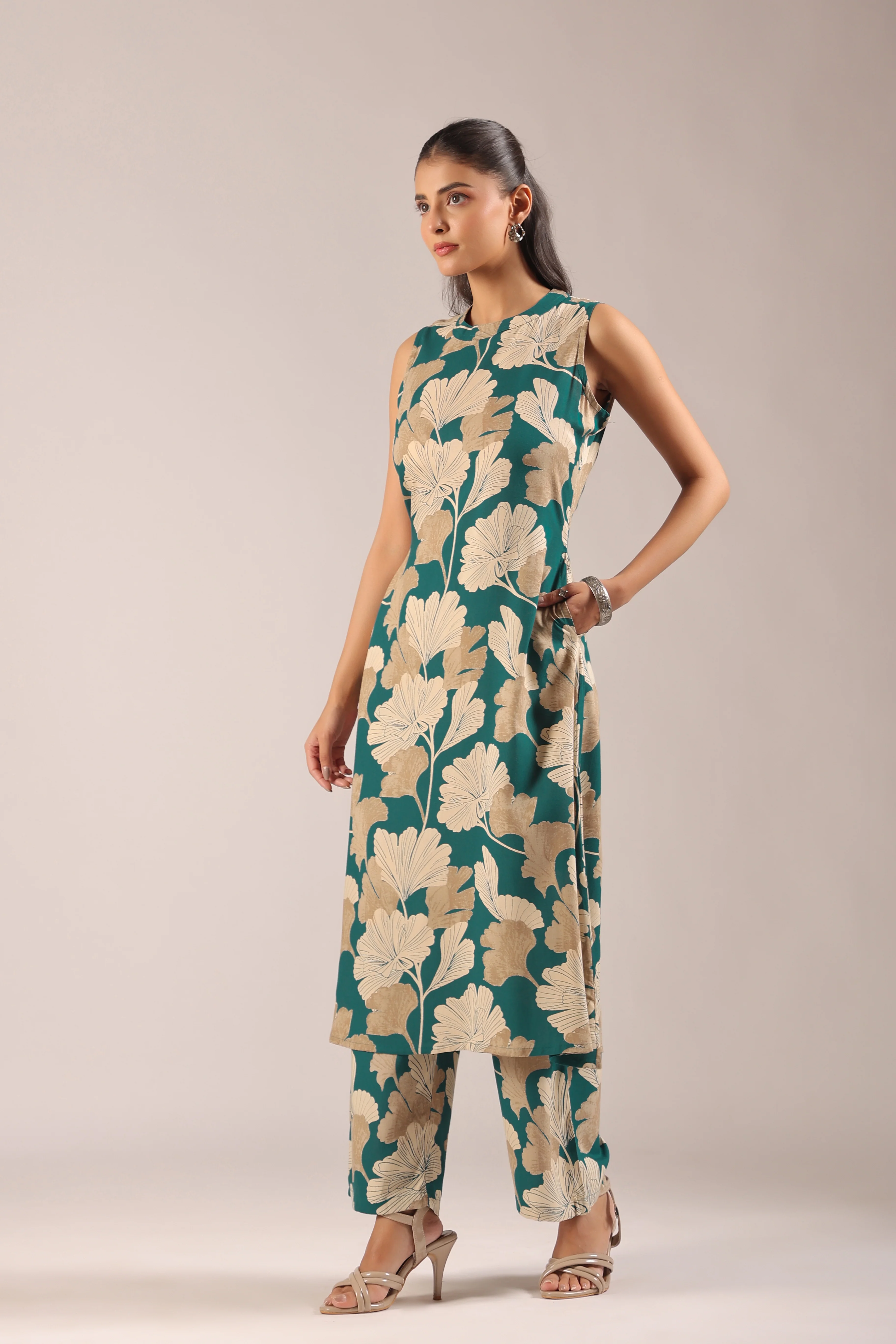 Hita Rayon Floral Print A-line Coord Set - Image 7