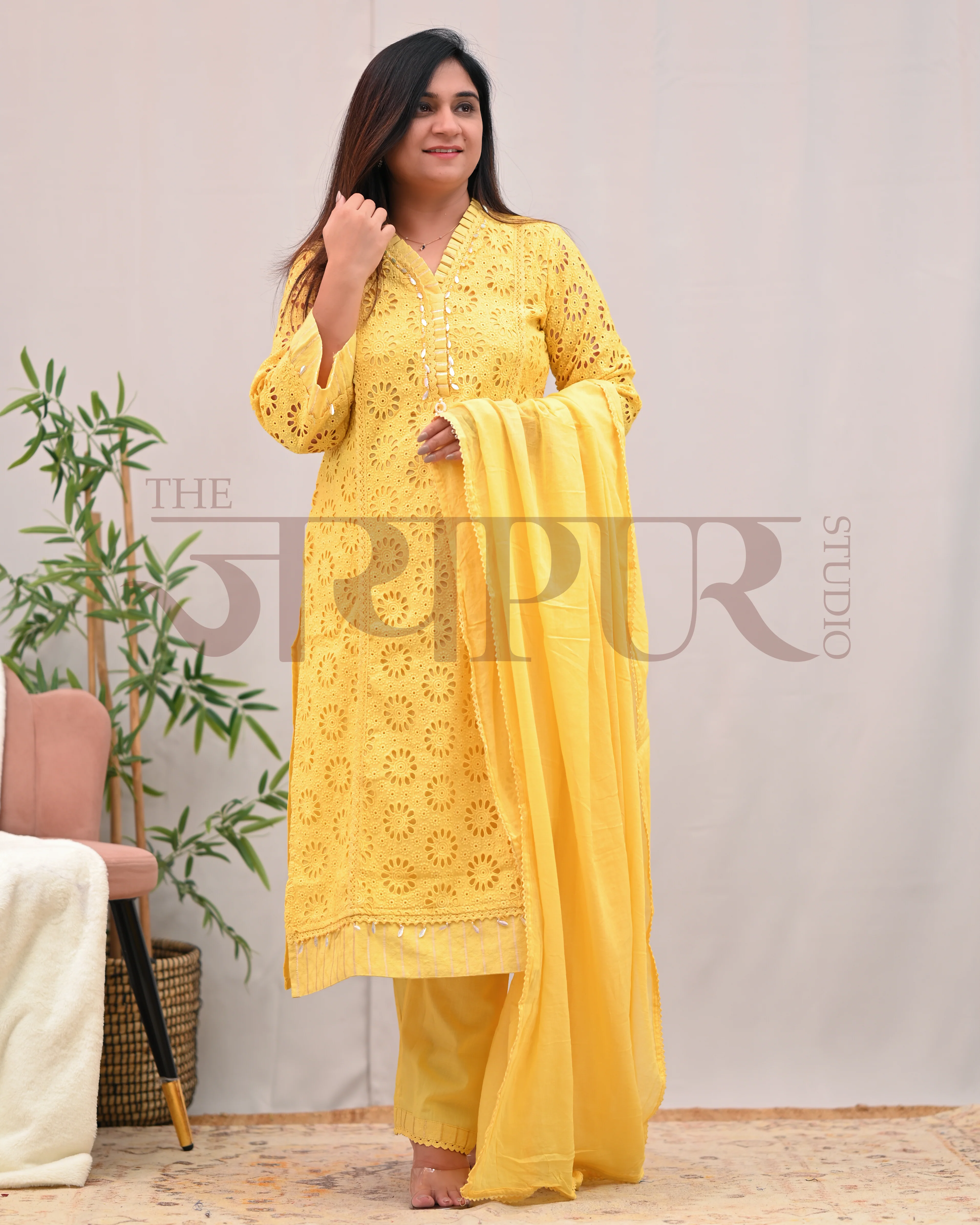 Jeena Cotton Schiffili Pakistani Pant Set - Image 8