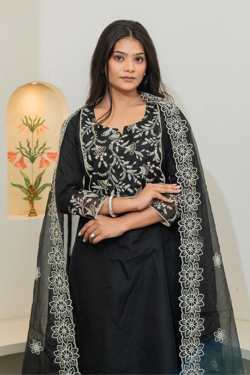 'Kajal' Kota Doria Embroidered Pant Set - Image 6
