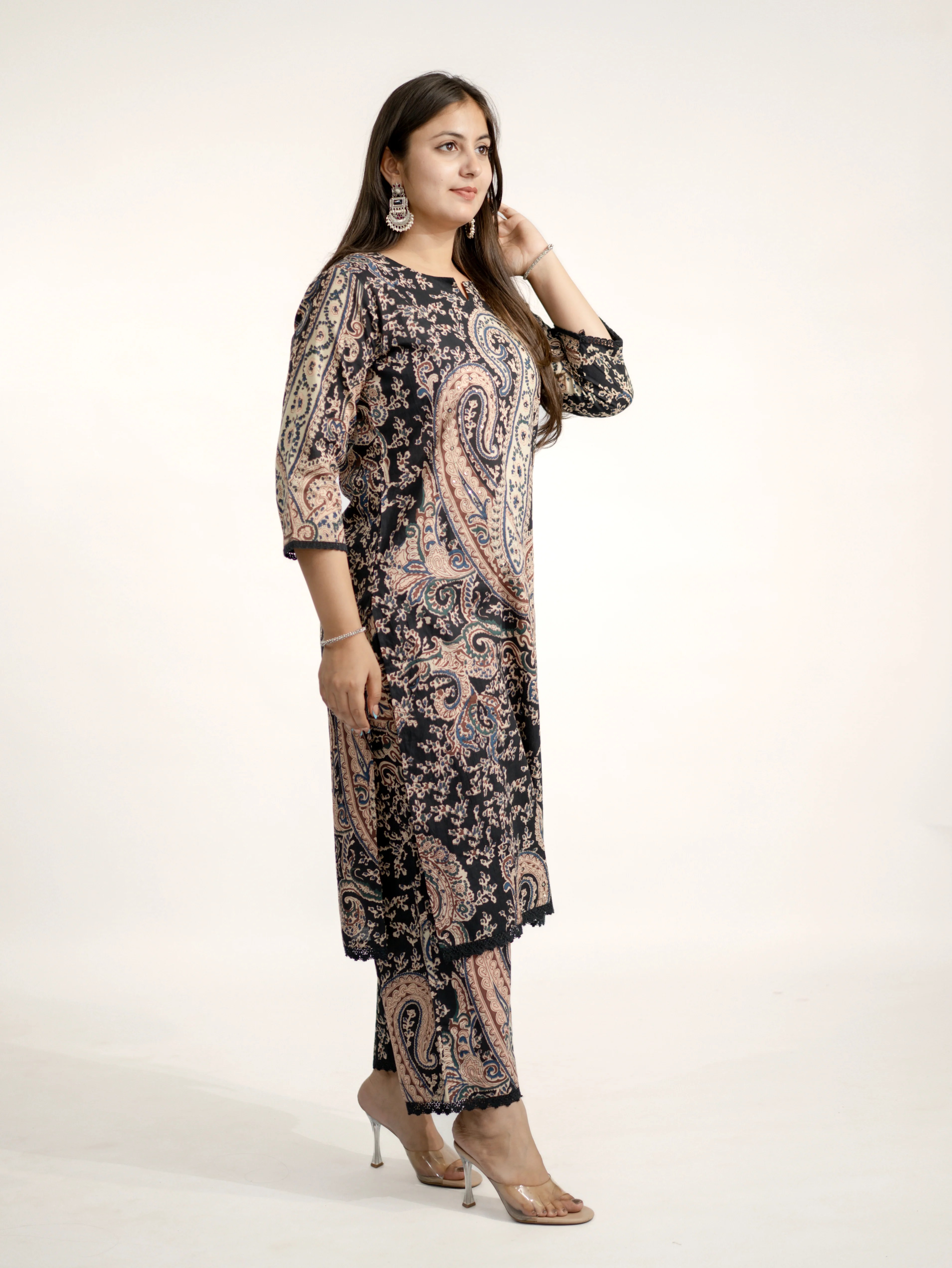 Kalamkari Embroidered Straight Cotton Kurta Set - Image 15