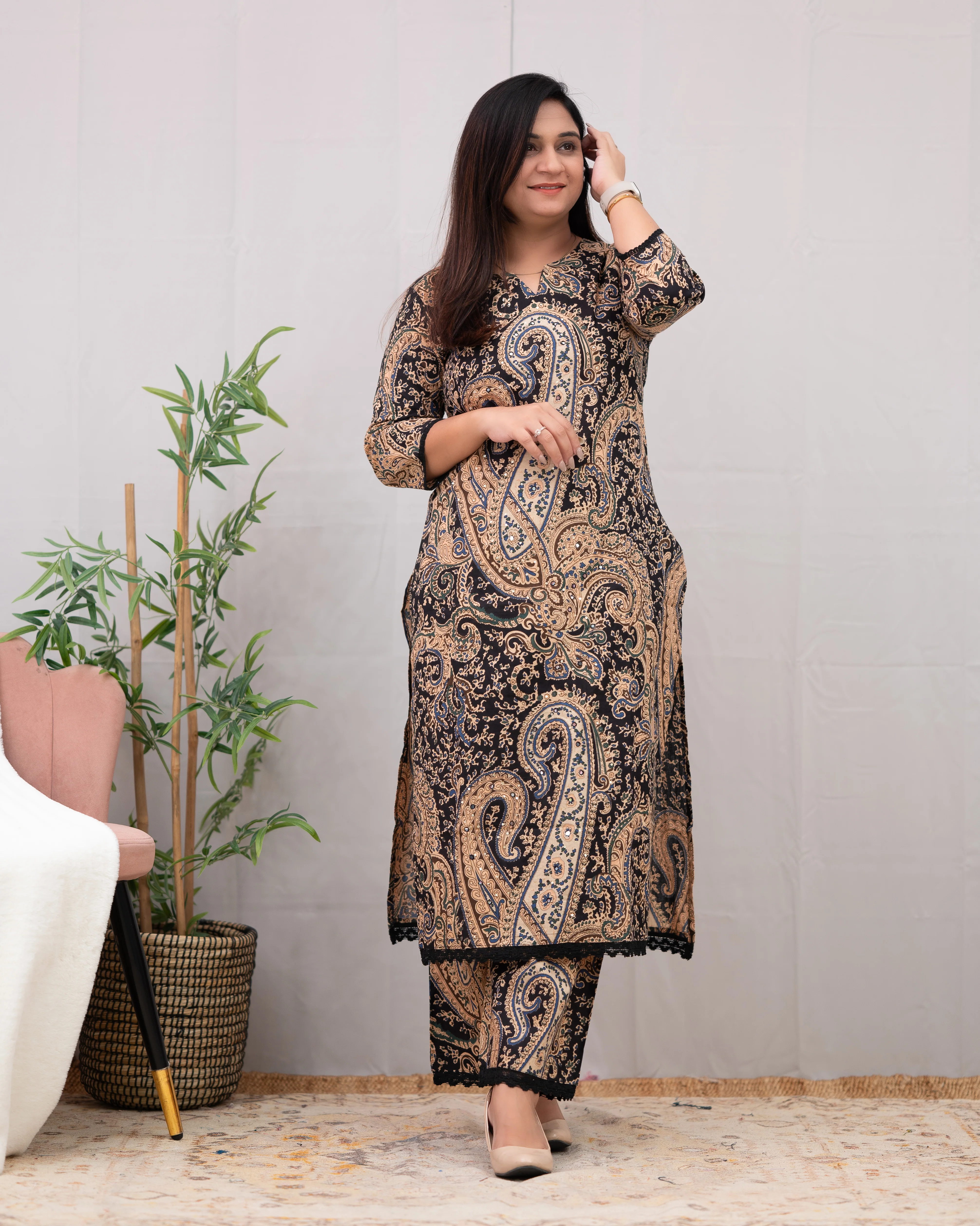 Kalamkari Embroidered Straight Cotton Kurta Set - Image 3
