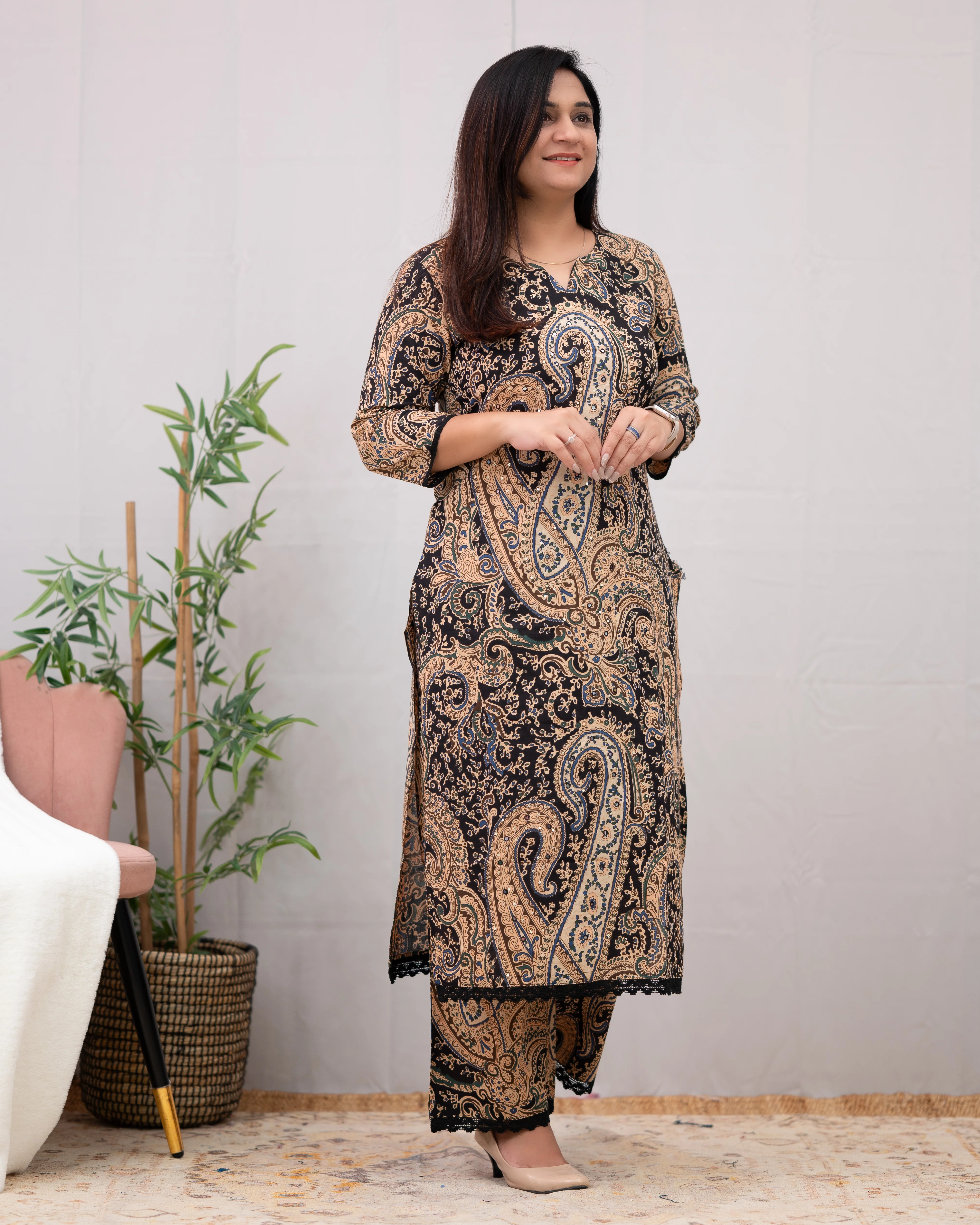 Kalamkari Embroidered Straight Cotton Kurta Set - Image 4