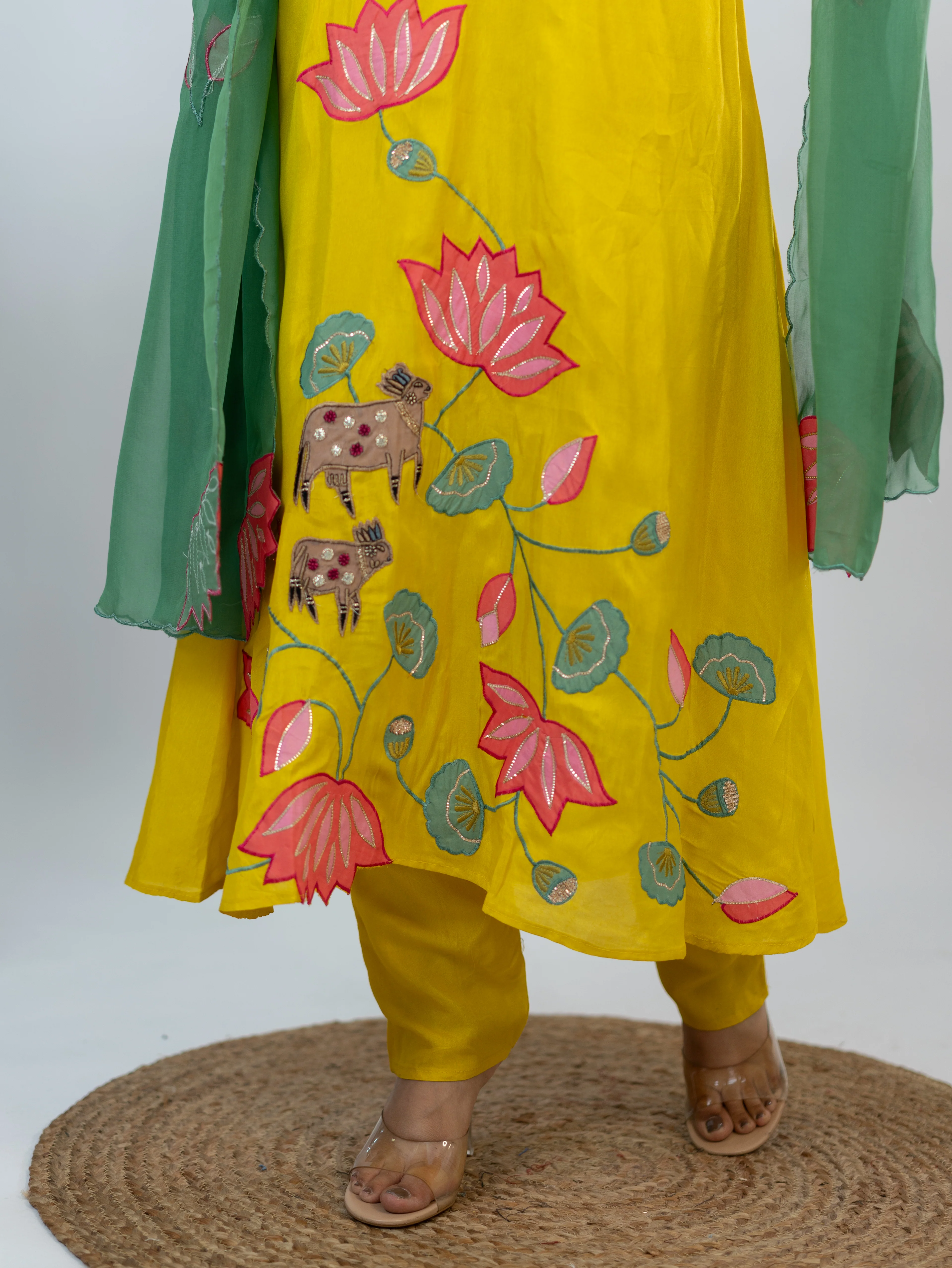 Kiara Yellow Russian Silk A-line Applique Deatiled Dupatta Set - Image 14