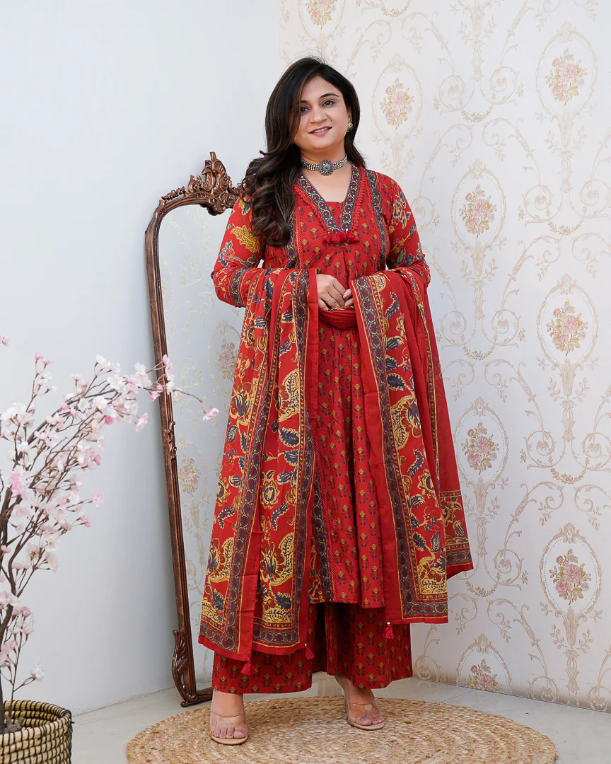 Libha Cotton Embroidered A-line Divider set - Image 8