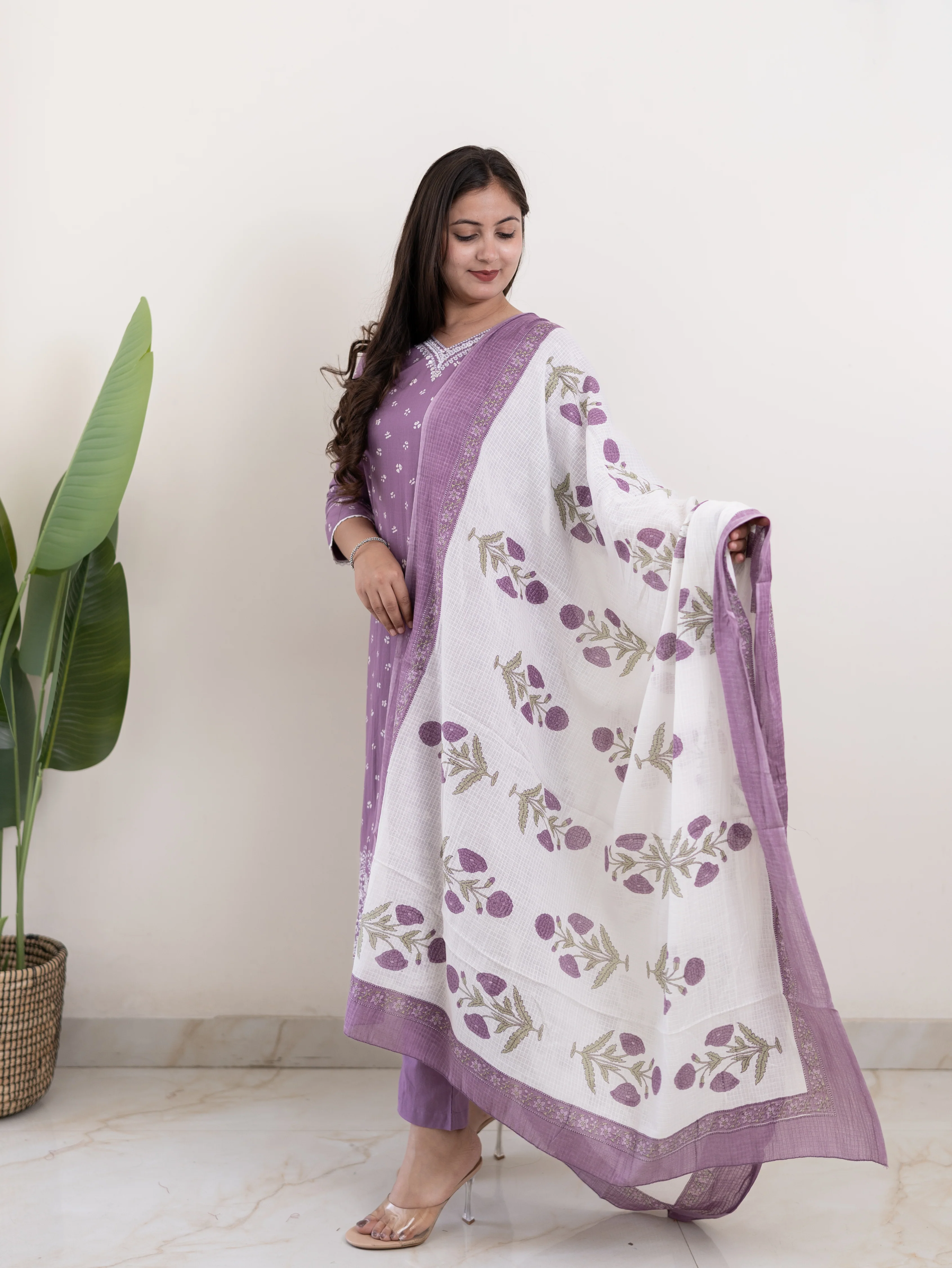 Rifaa Lilac Cotton Embroidered Straight Dupatta Set - Image 3