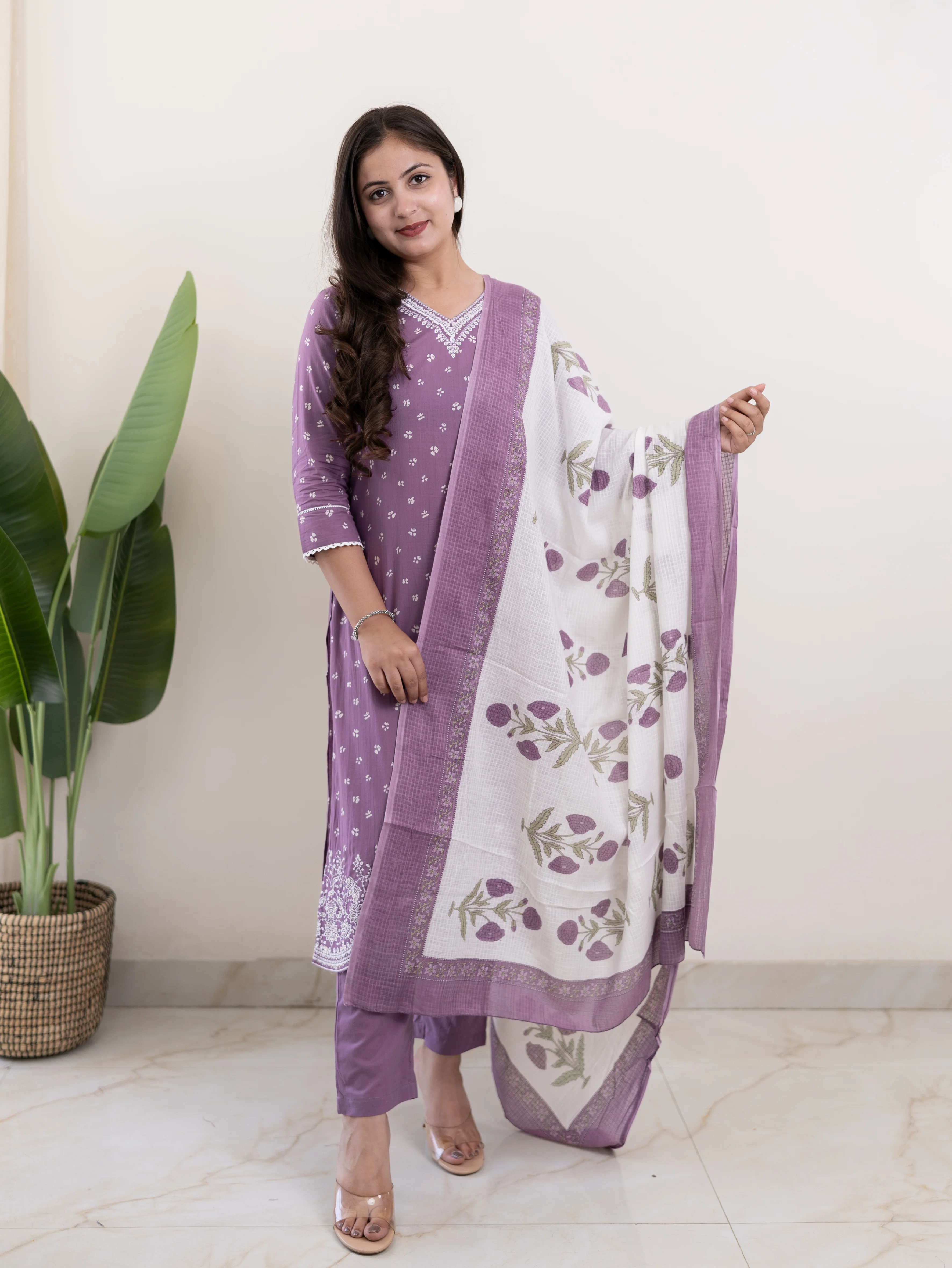 Rifaa Lilac Cotton Embroidered Straight Dupatta Set - Image 4