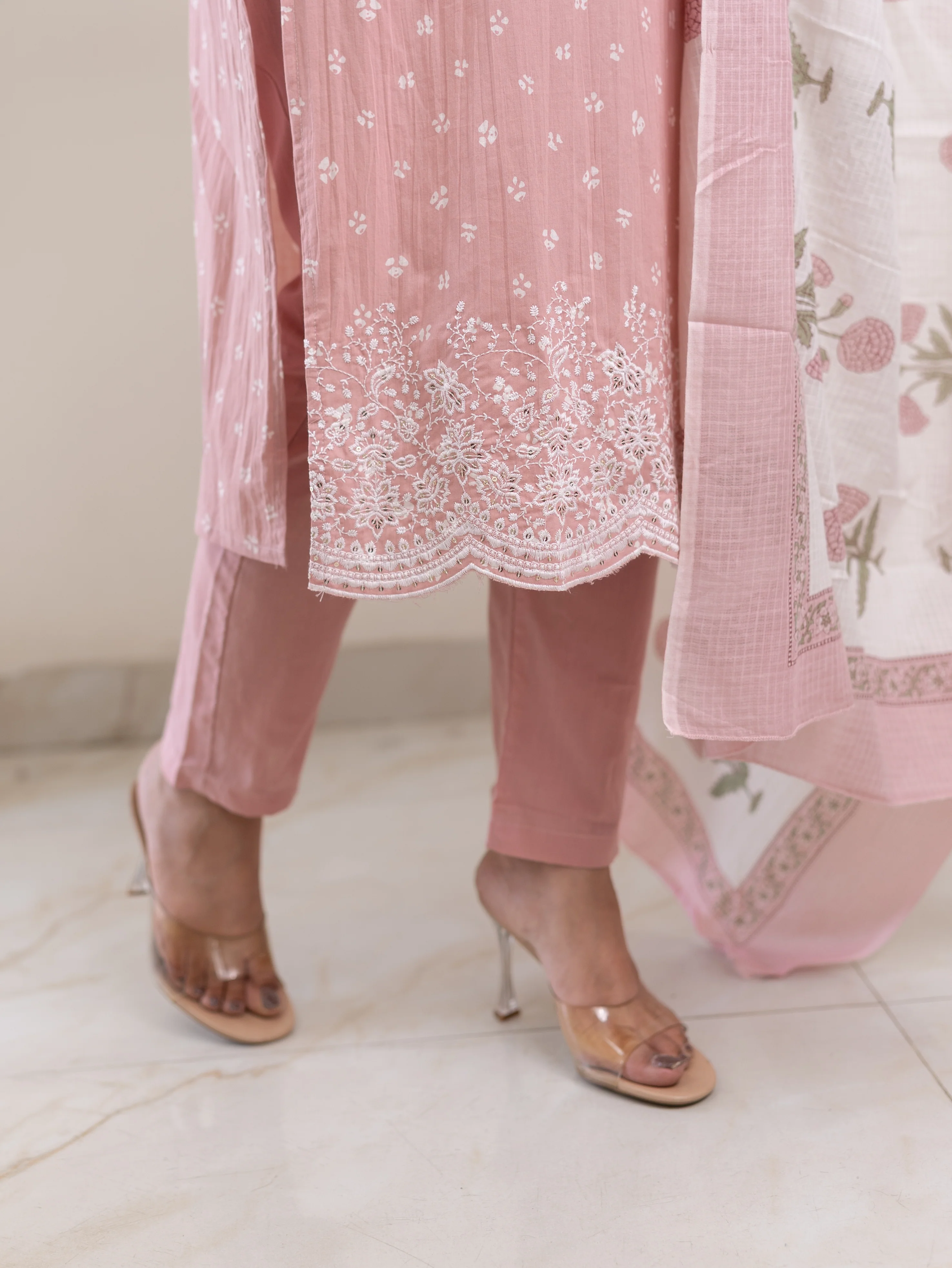 Rifaa pink Cotton Embroidered Straight Dupatta Set - Image 9