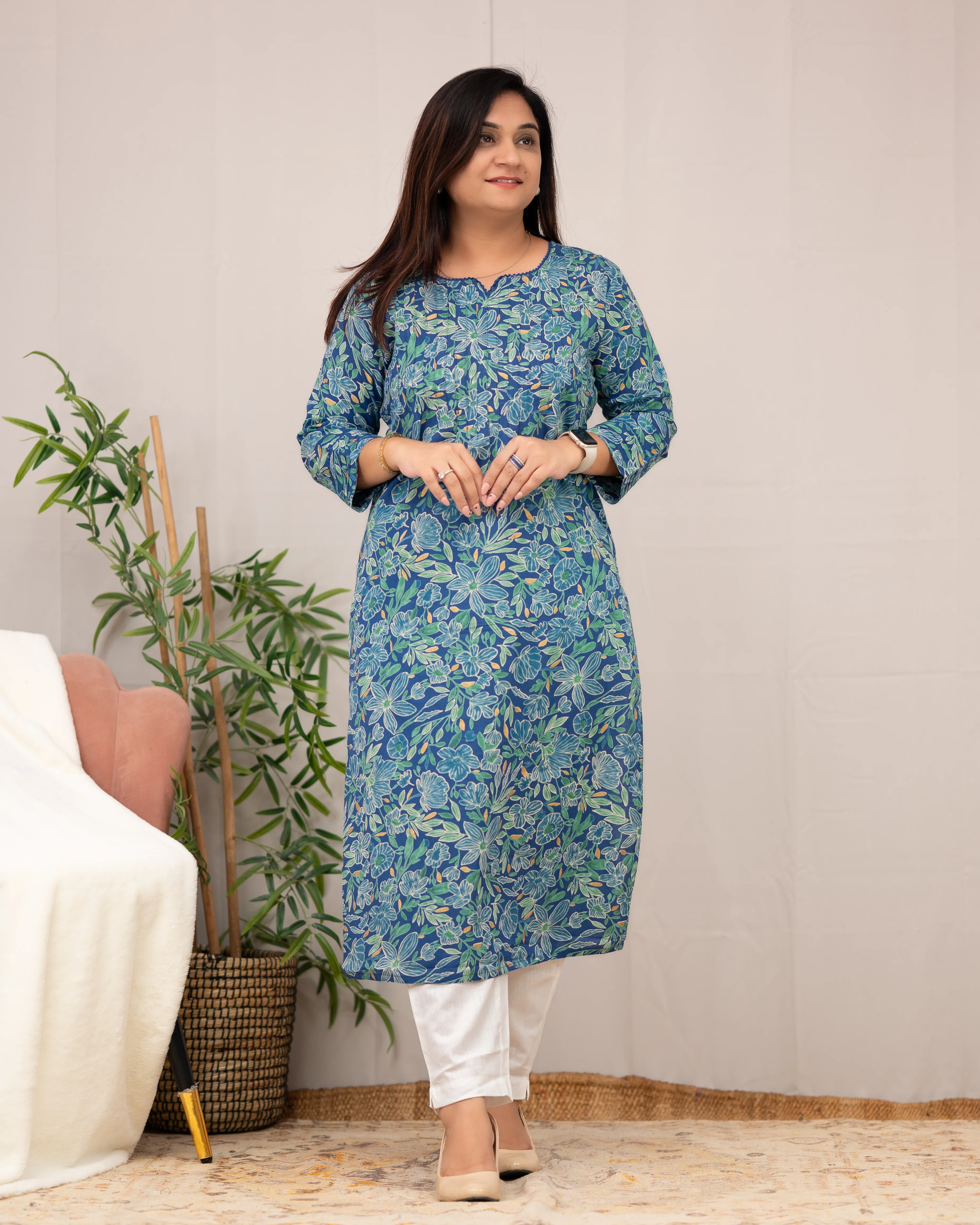 Lisha Floral Cotton Casual Kurta - Image 3