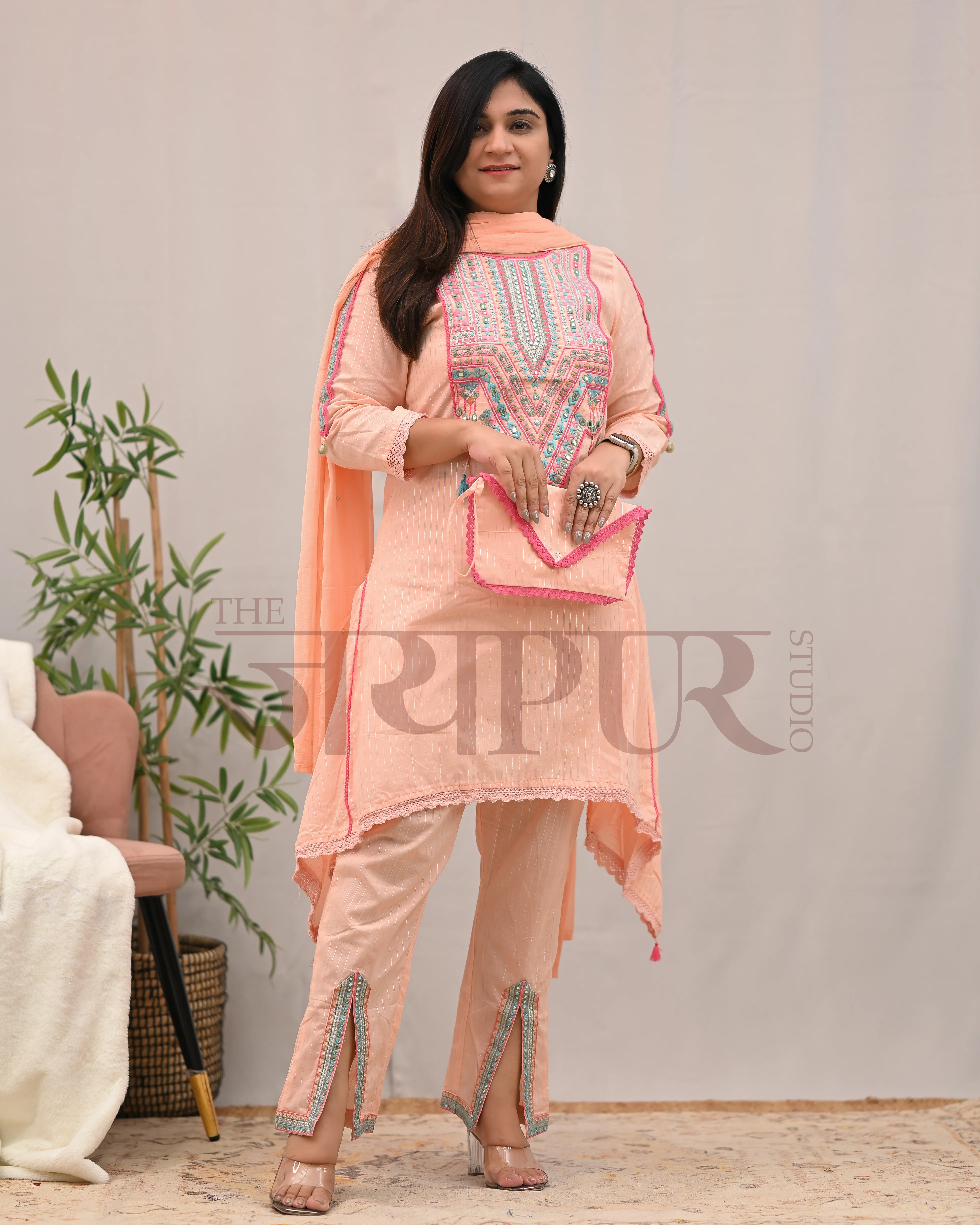 Meerza Asymmetric Embroidered Pant Set - Image 5