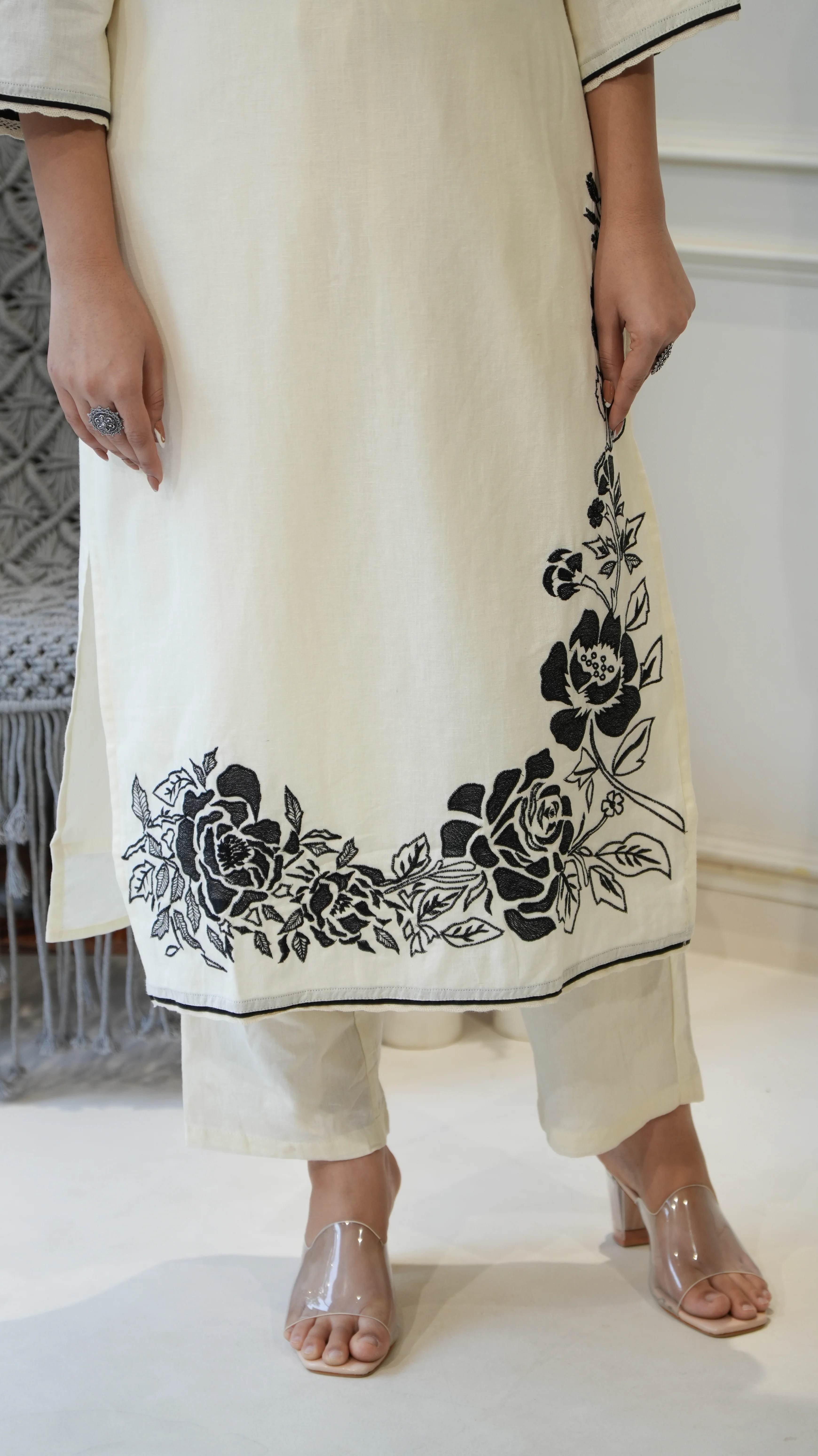 Mul Cotton Embroidered Pakistani Pant Set - Image 4