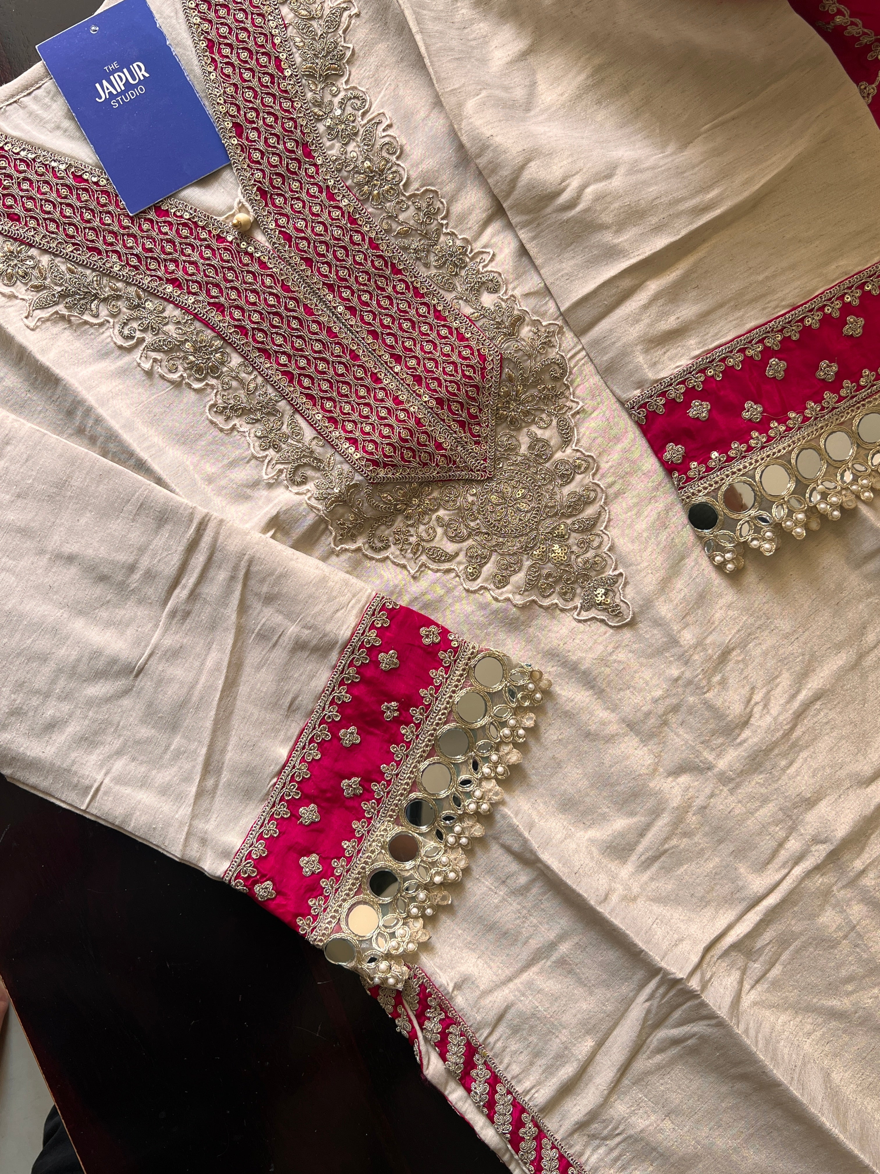 Pranjal Silk Festive HandEmbroidered Pant Set - Image 5