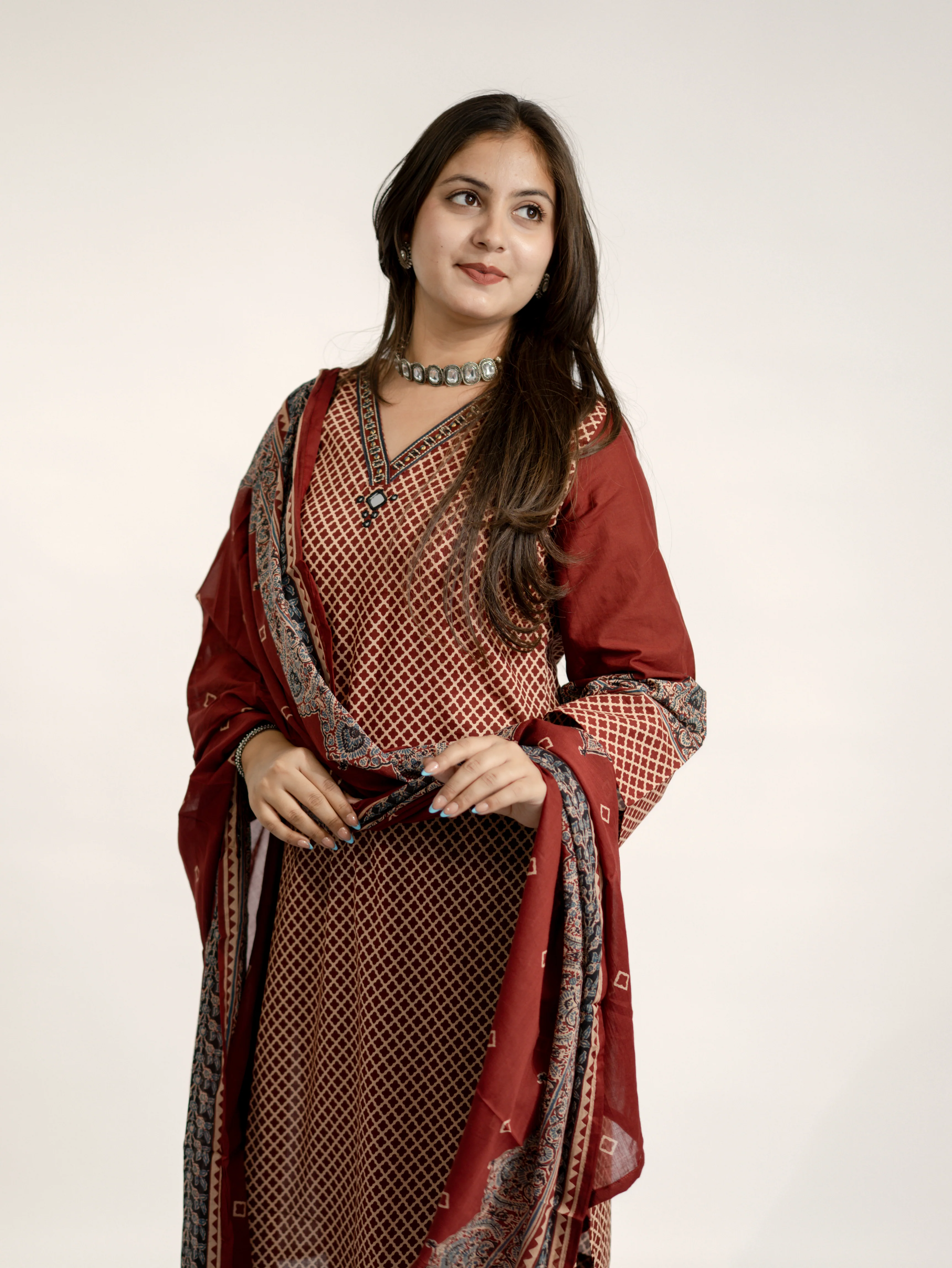 Safa Red Ajrakh Cotton HandEmbroidered Dupatta Set - Image 10