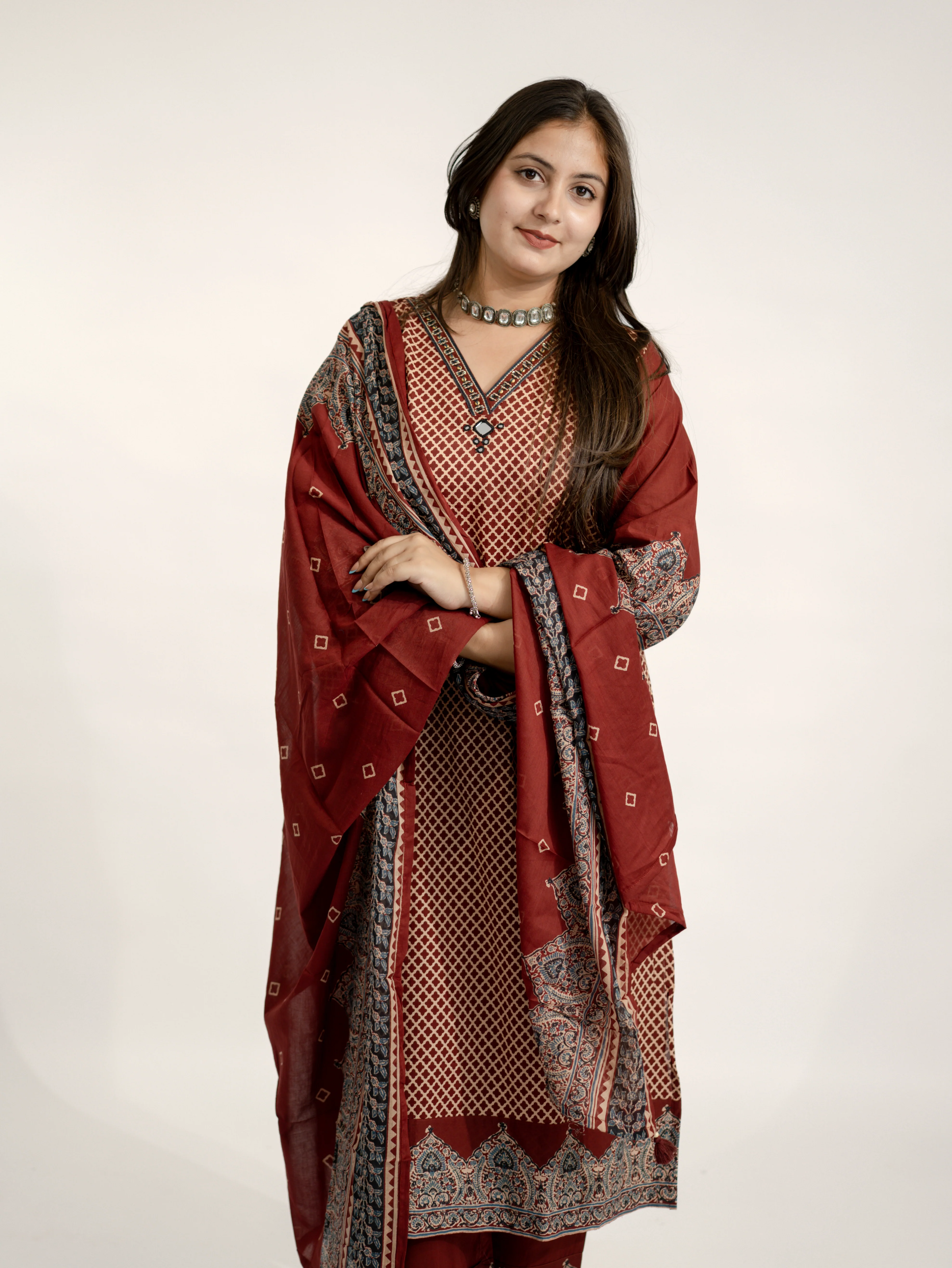 Safa Red Ajrakh Cotton HandEmbroidered Dupatta Set - Image 11