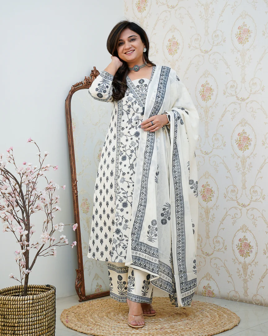 Ruhi Cotton Embroidered A-line Divider set - Image 10