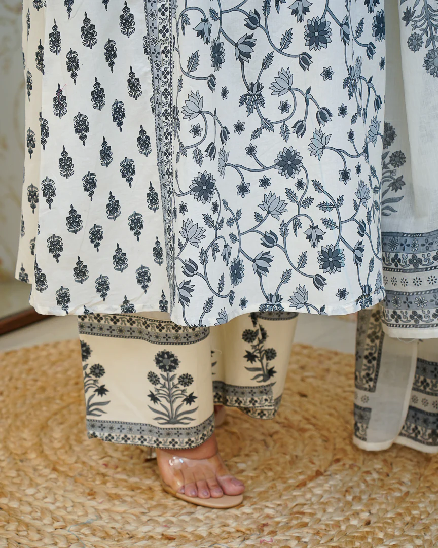 Ruhi Cotton Embroidered A-line Divider set - Image 15