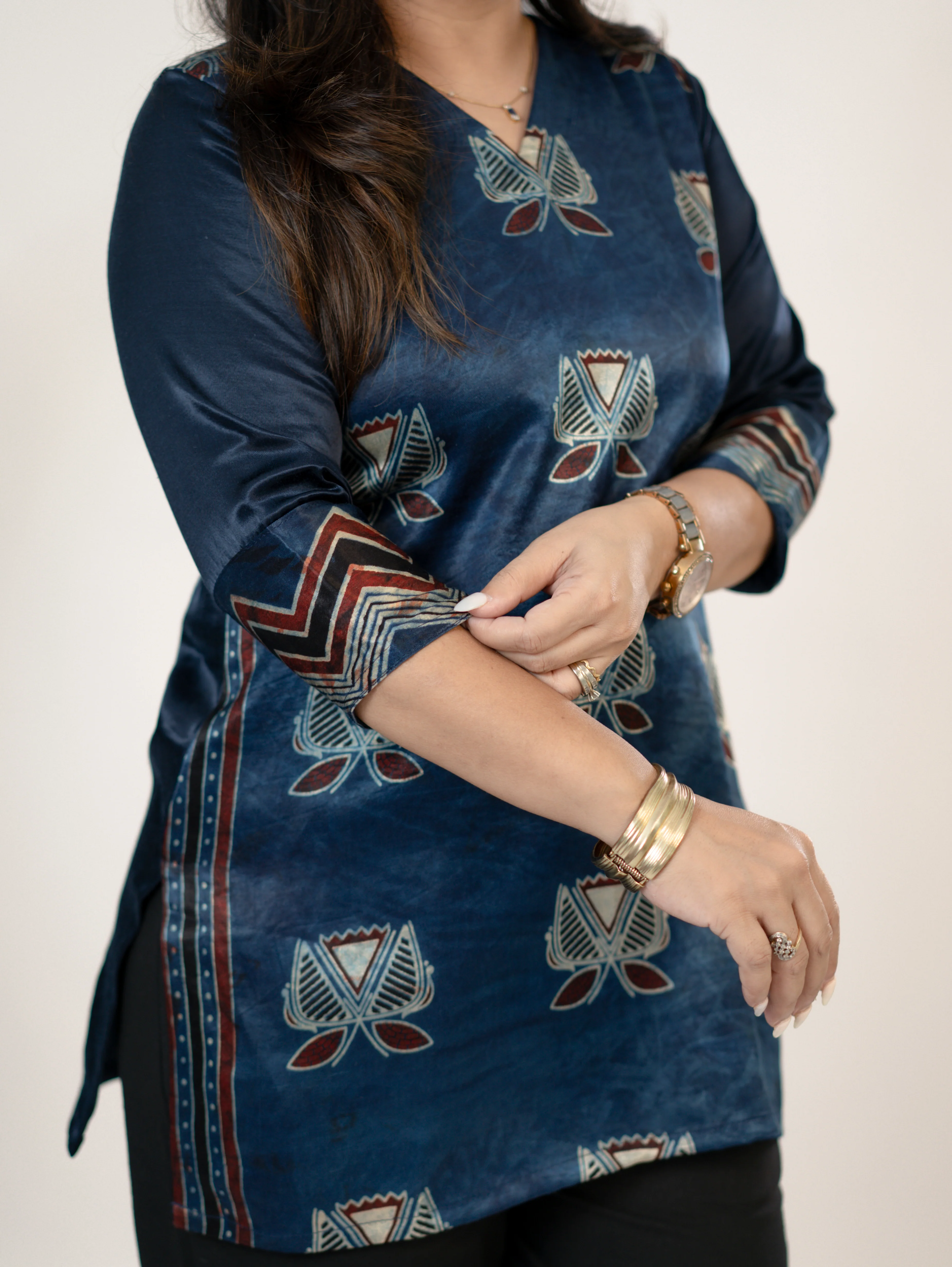 Saavi Blue Designer Mashru Silk Ajrakh Short Top - Image 9