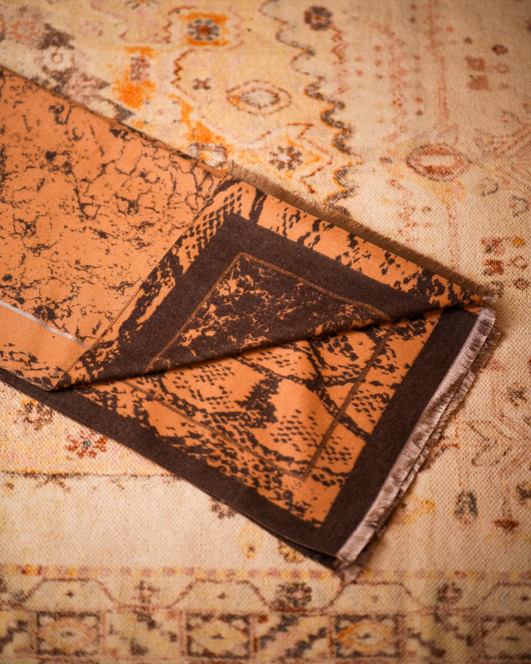 Woollen Printed Shawls for Winter - Image 6