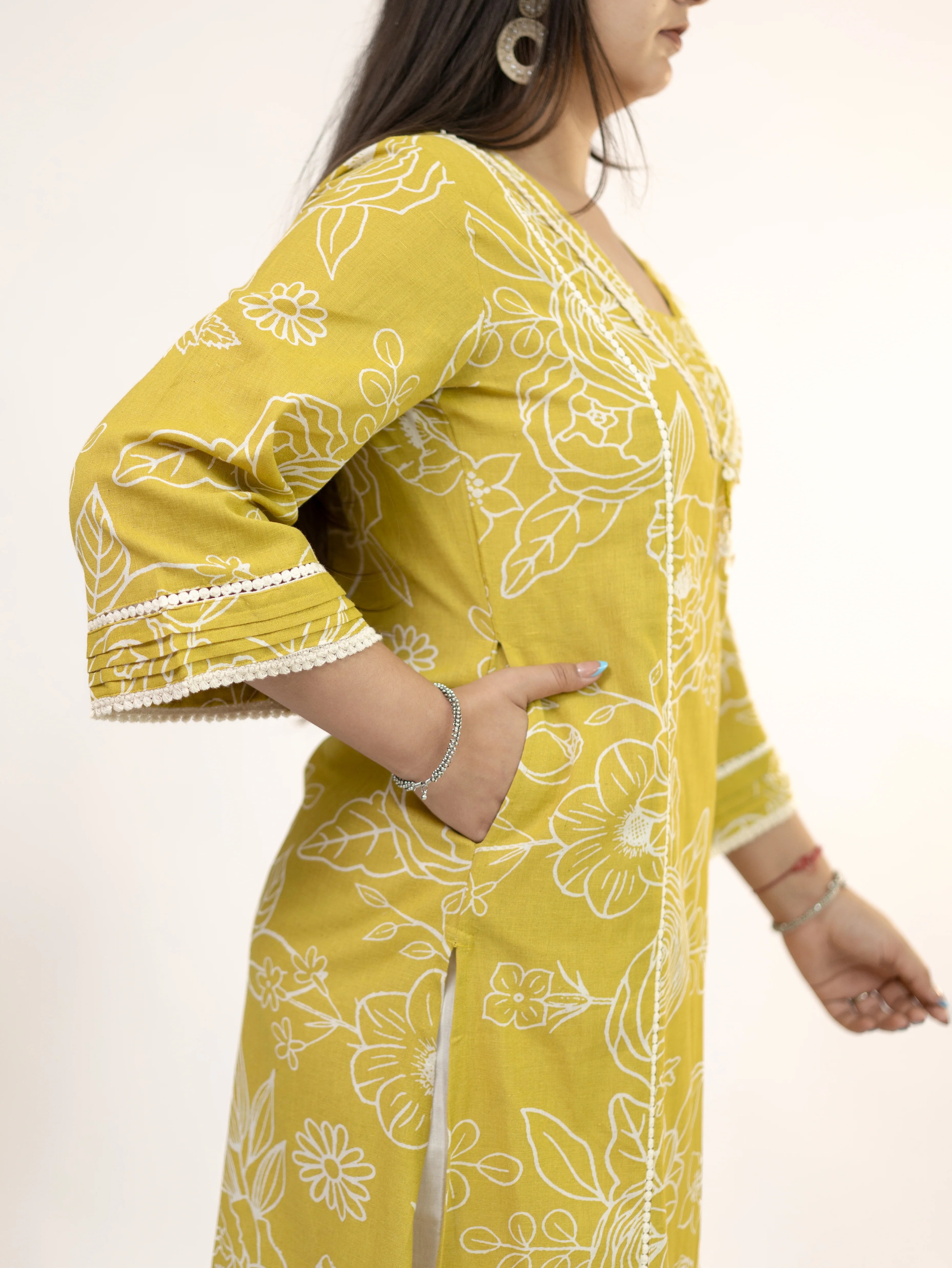 Inayat Yellow Cotton Lace Deatialed A-line Kurta Set - Image 11