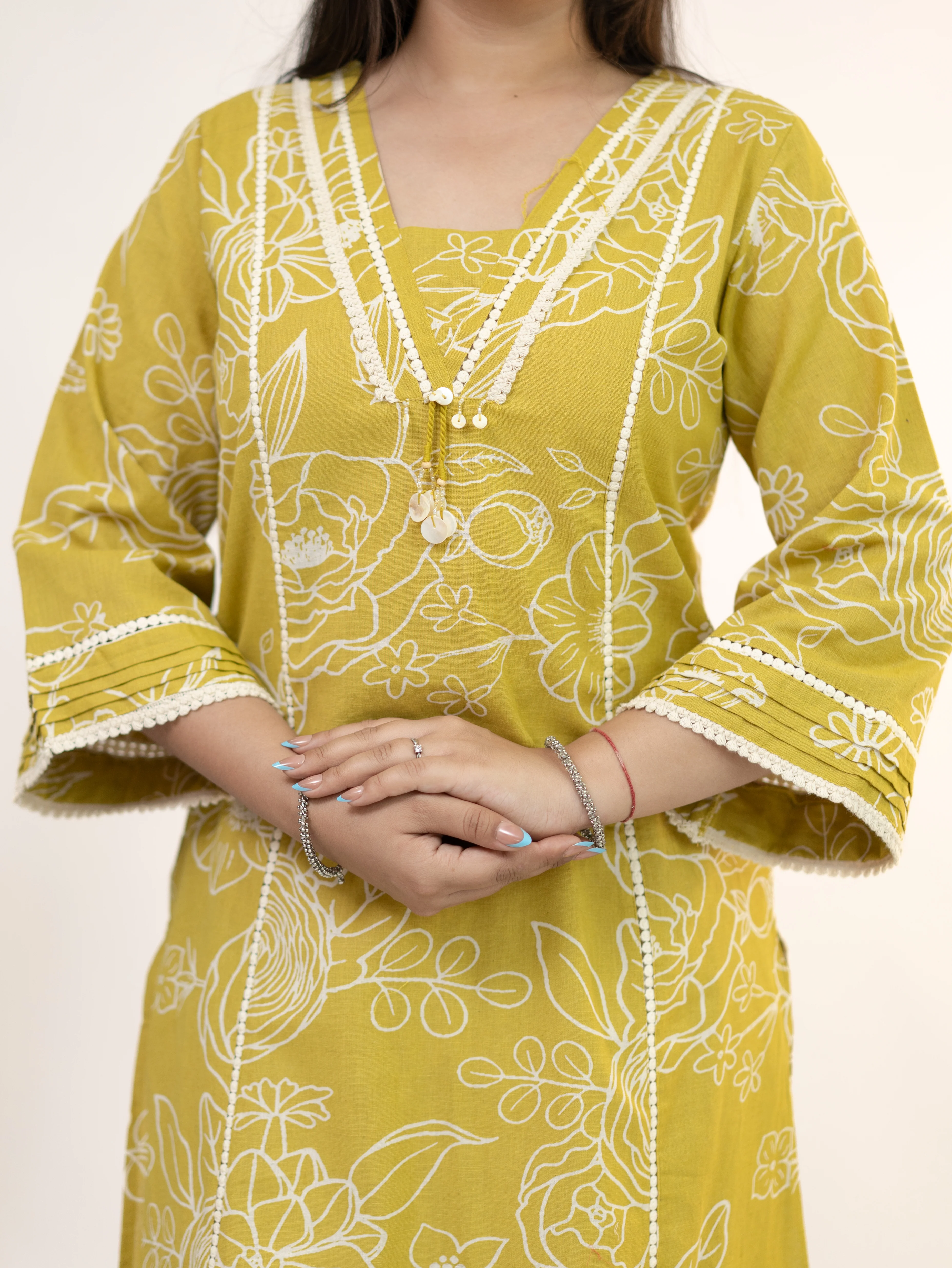 Inayat Yellow Cotton Lace Deatialed A-line Kurta Set - Image 7