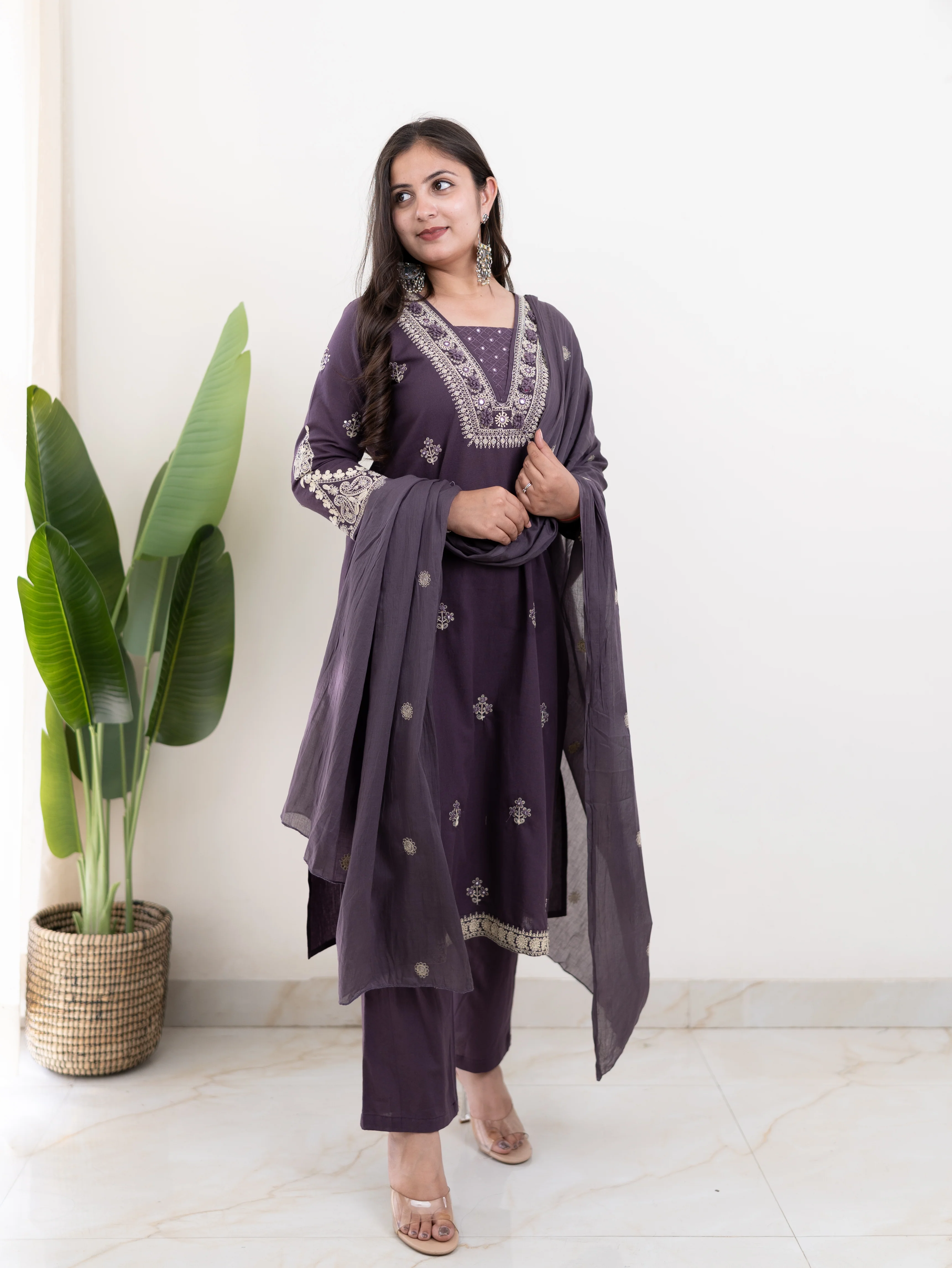 Zoohi Purple Cotton Embroidered Straight Dupatta Set - Image 4